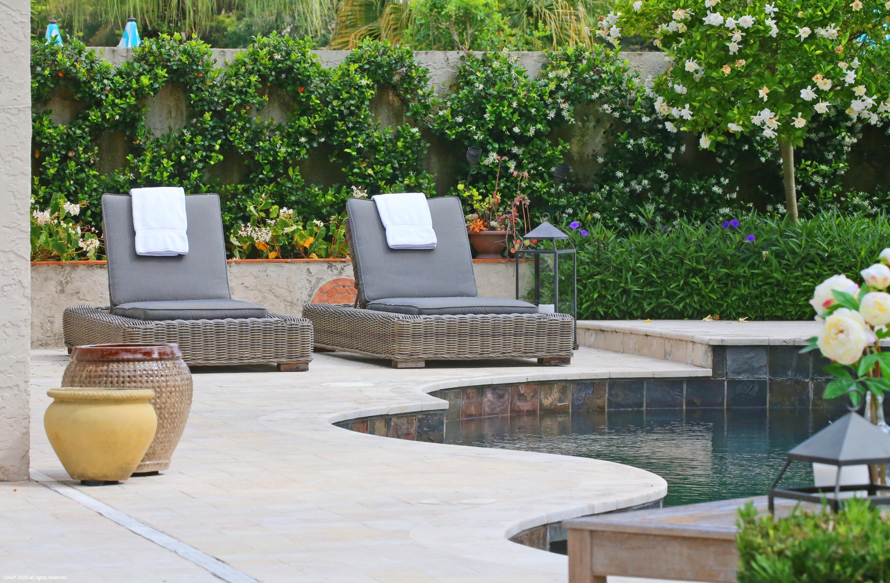 2990 SW Twin Oaks Wellington, FL 33414