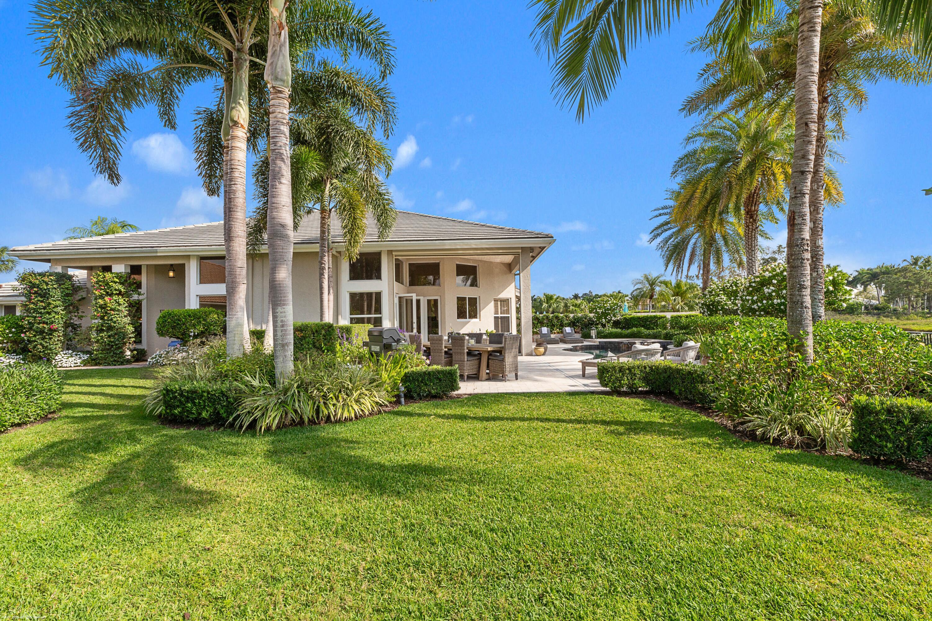 2990 SW Twin Oaks Wellington, FL 33414