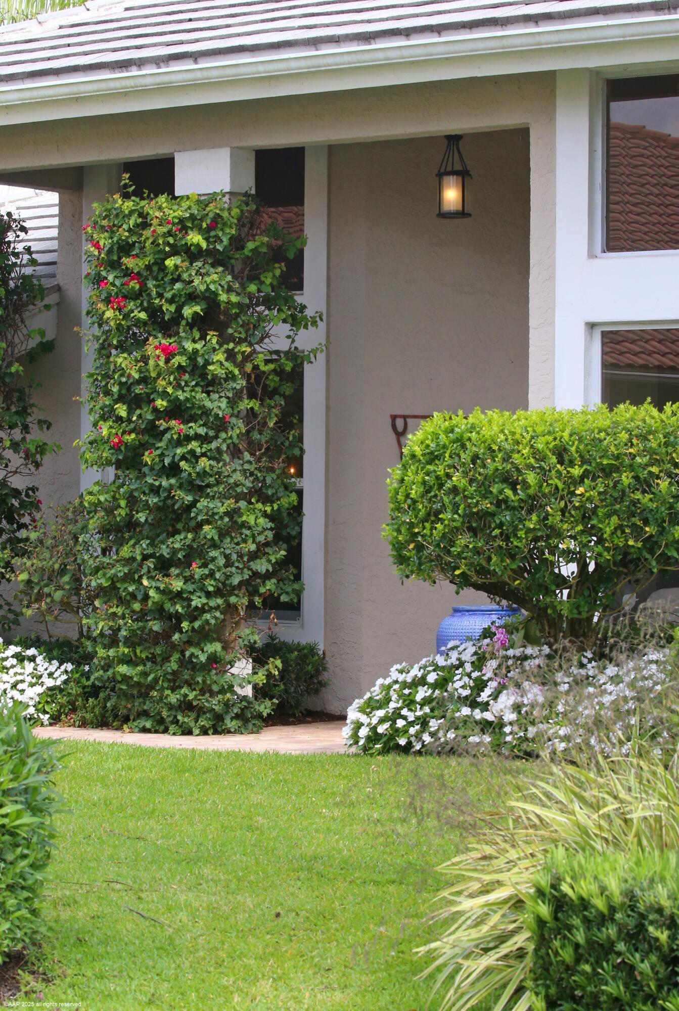 2990 SW Twin Oaks Wellington, FL 33414