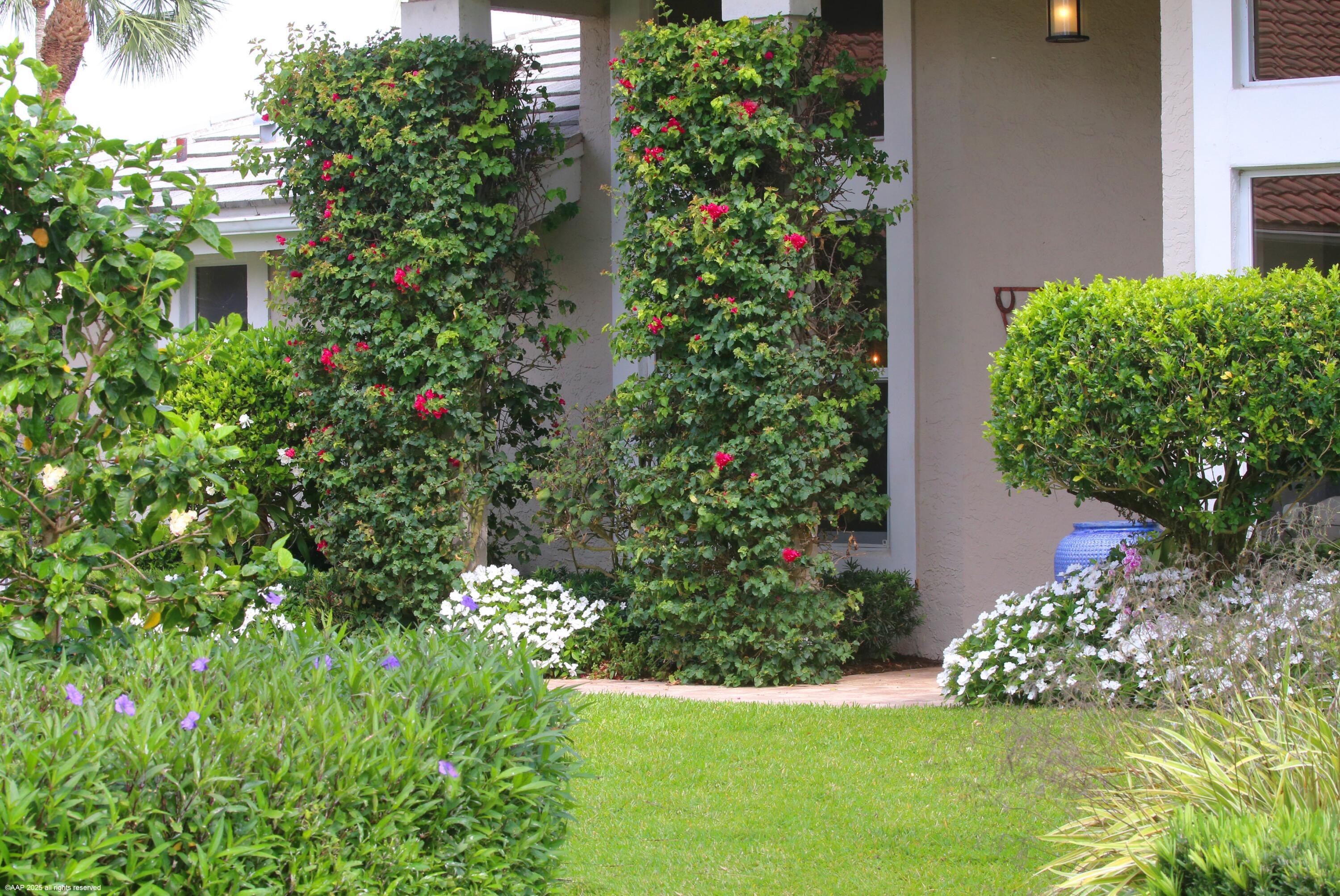 2990 SW Twin Oaks Wellington, FL 33414