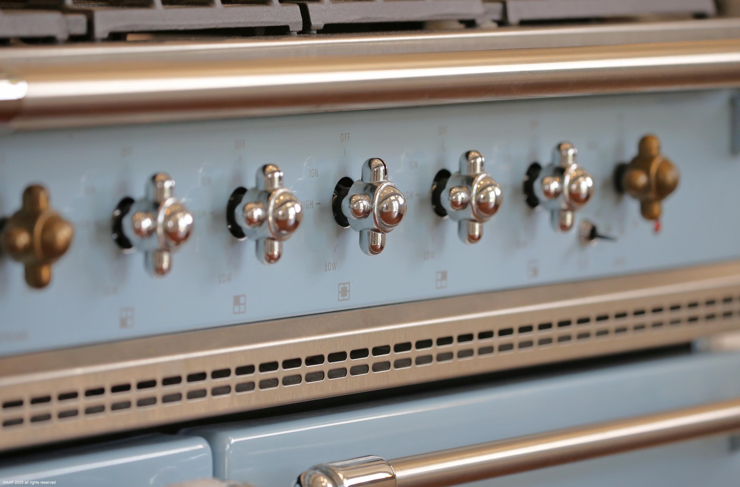 2990 SW Twin Oaks Wellington, FL 33414