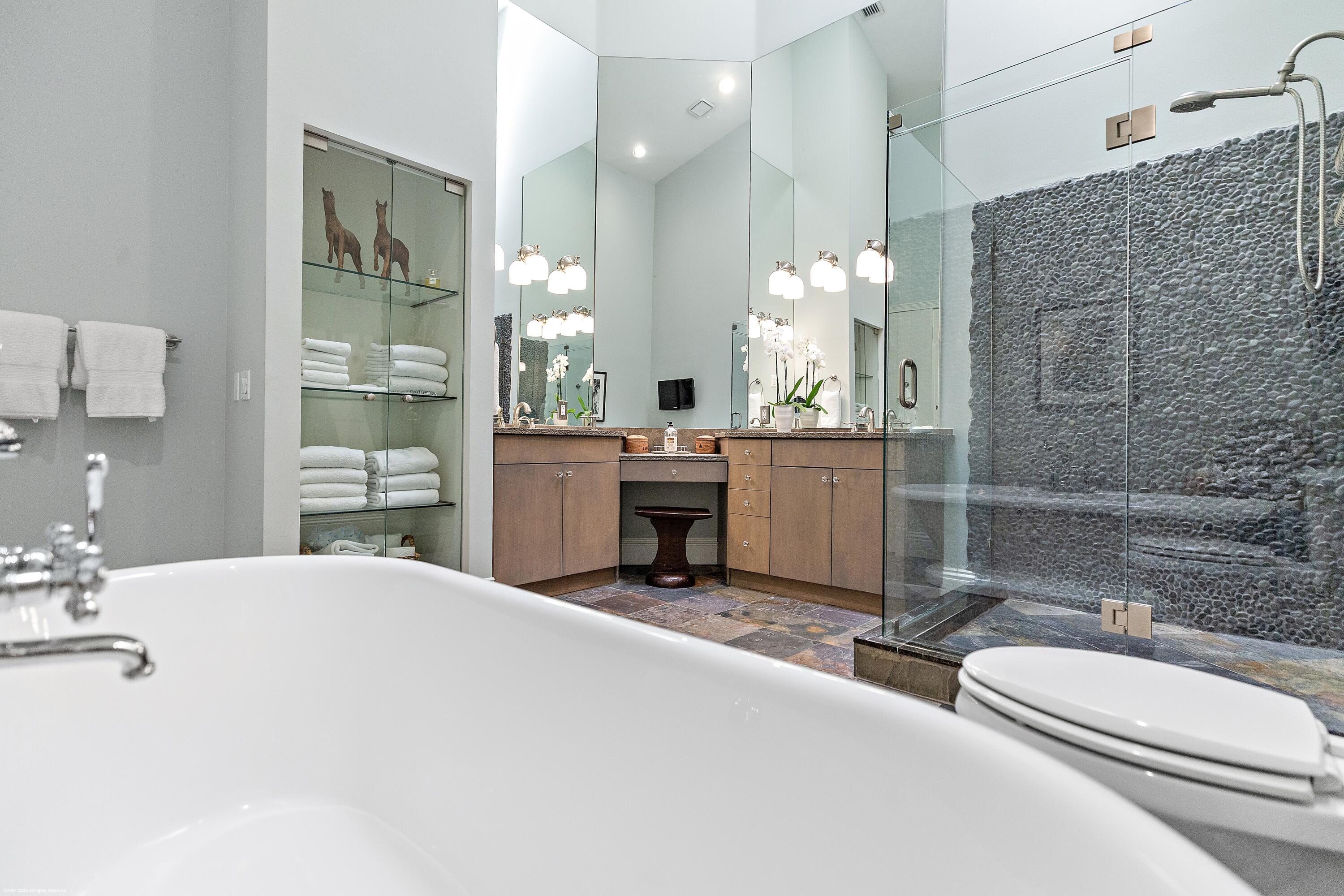 2990 SW Twin Oaks Wellington, FL 33414