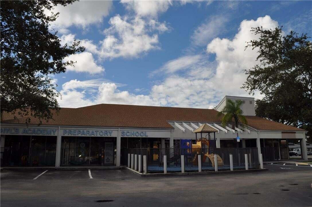 3816 SW 69th #2-q Miramar, FL 33023