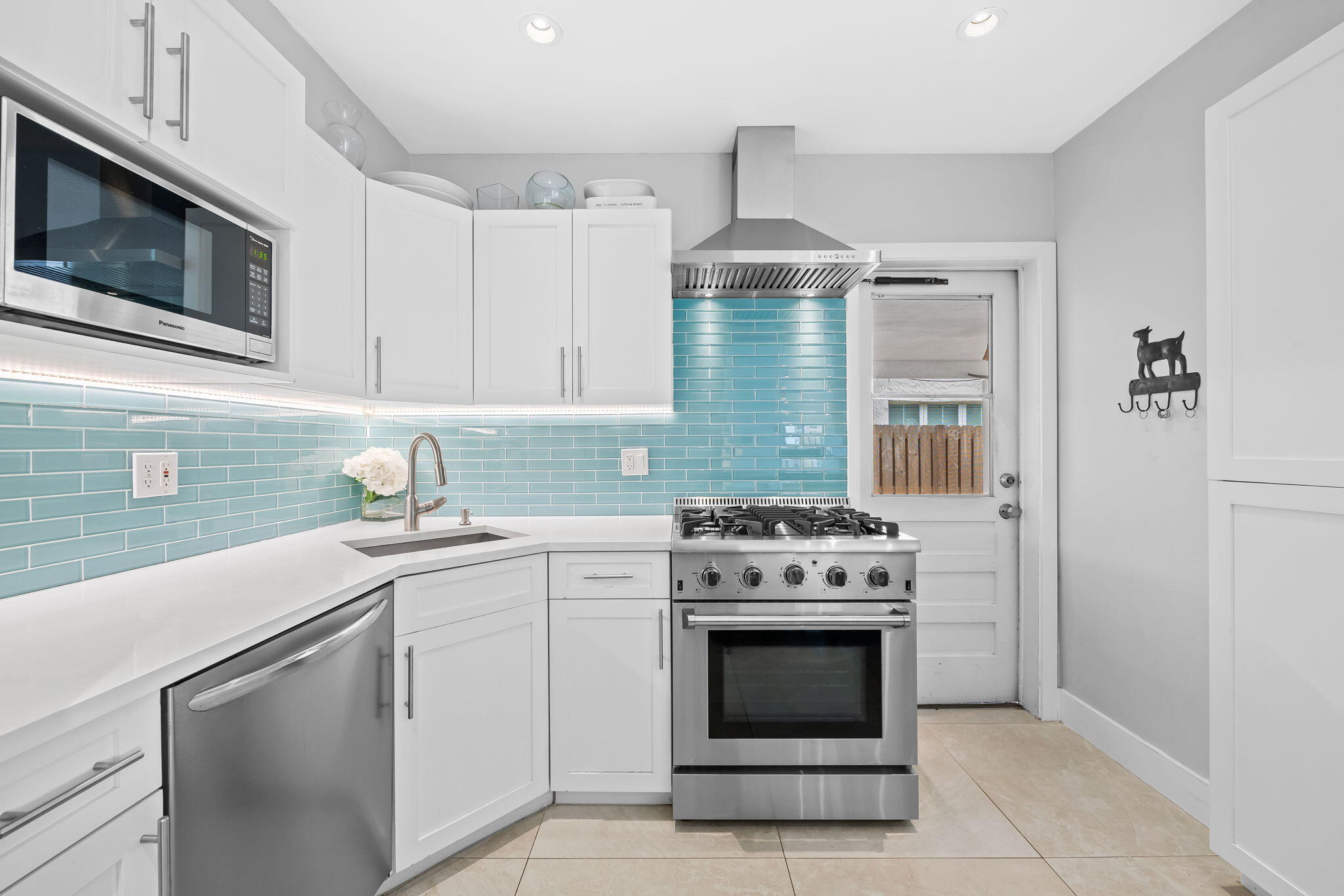 1004 SE 11th Fort Lauderdale, FL 33316