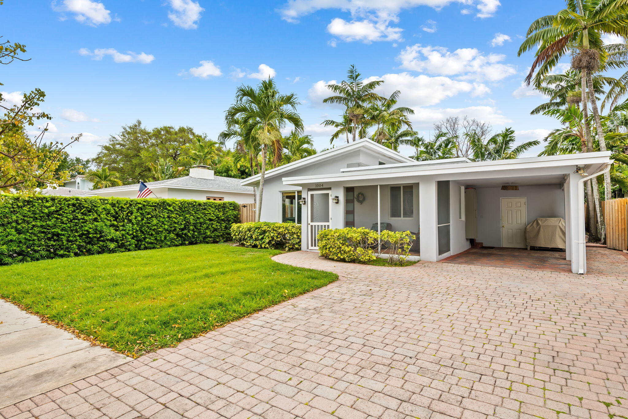 1004 SE 11th Fort Lauderdale, FL 33316