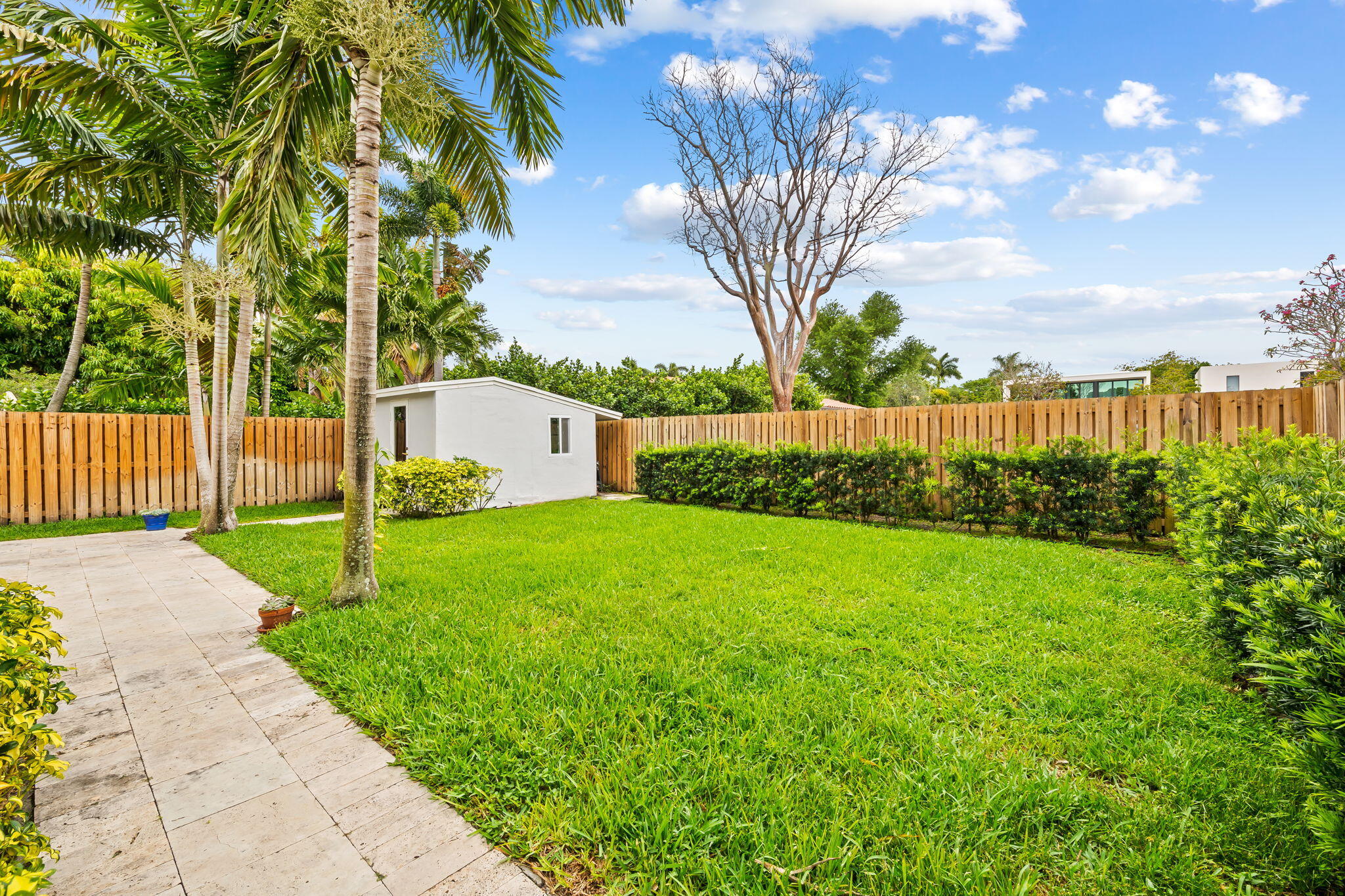 1004 SE 11th Fort Lauderdale, FL 33316