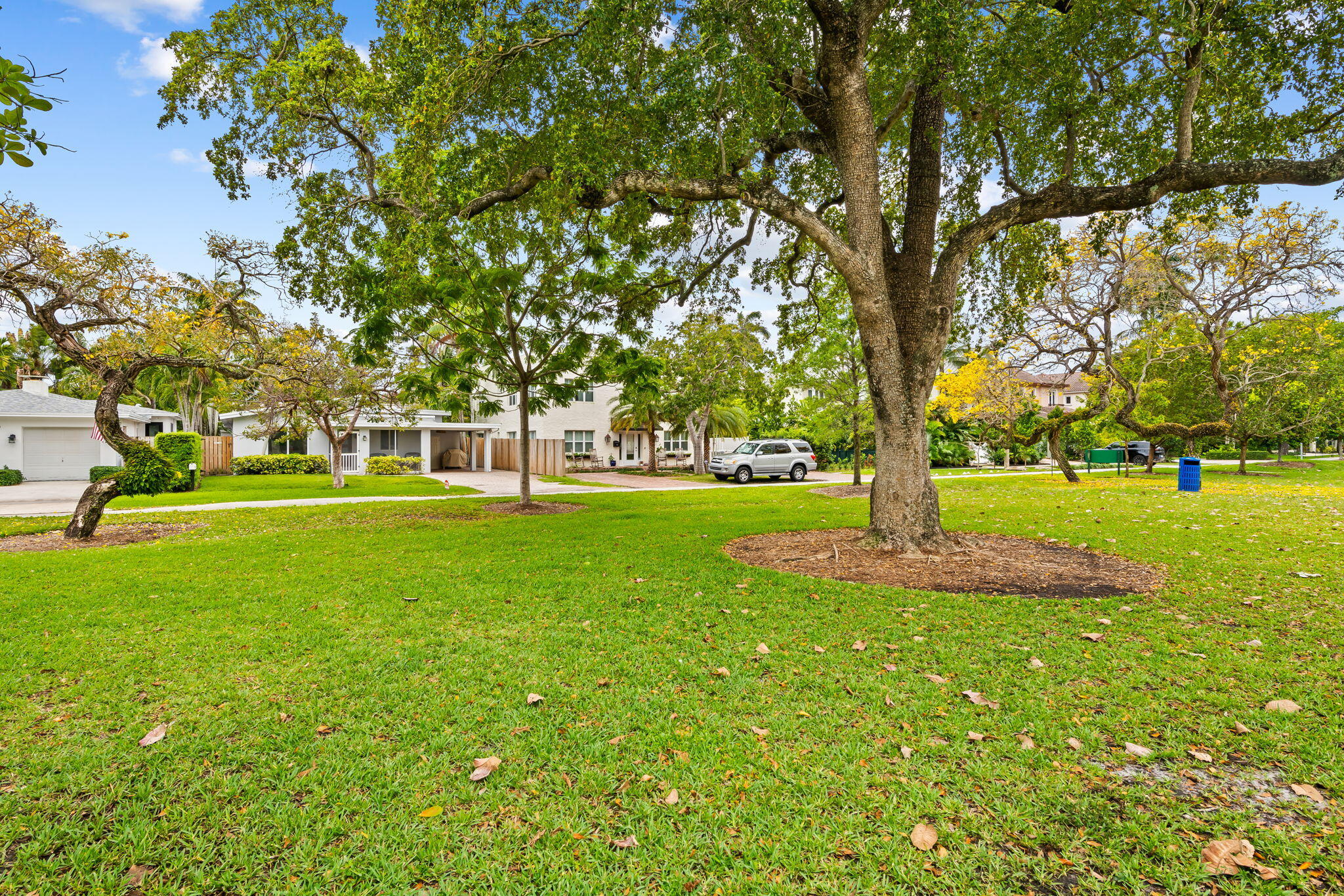 1004 SE 11th Fort Lauderdale, FL 33316