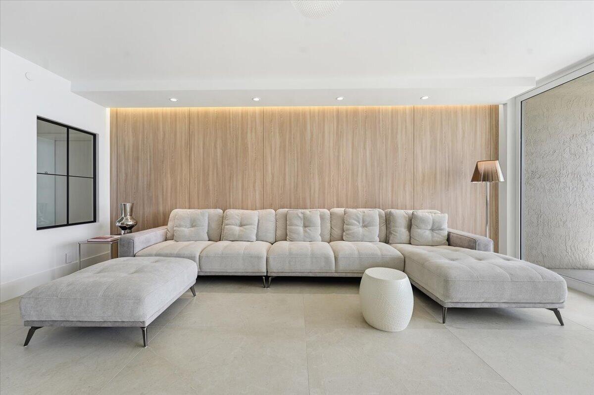 3100 N Ocean #1902 Fort Lauderdale, FL 33308