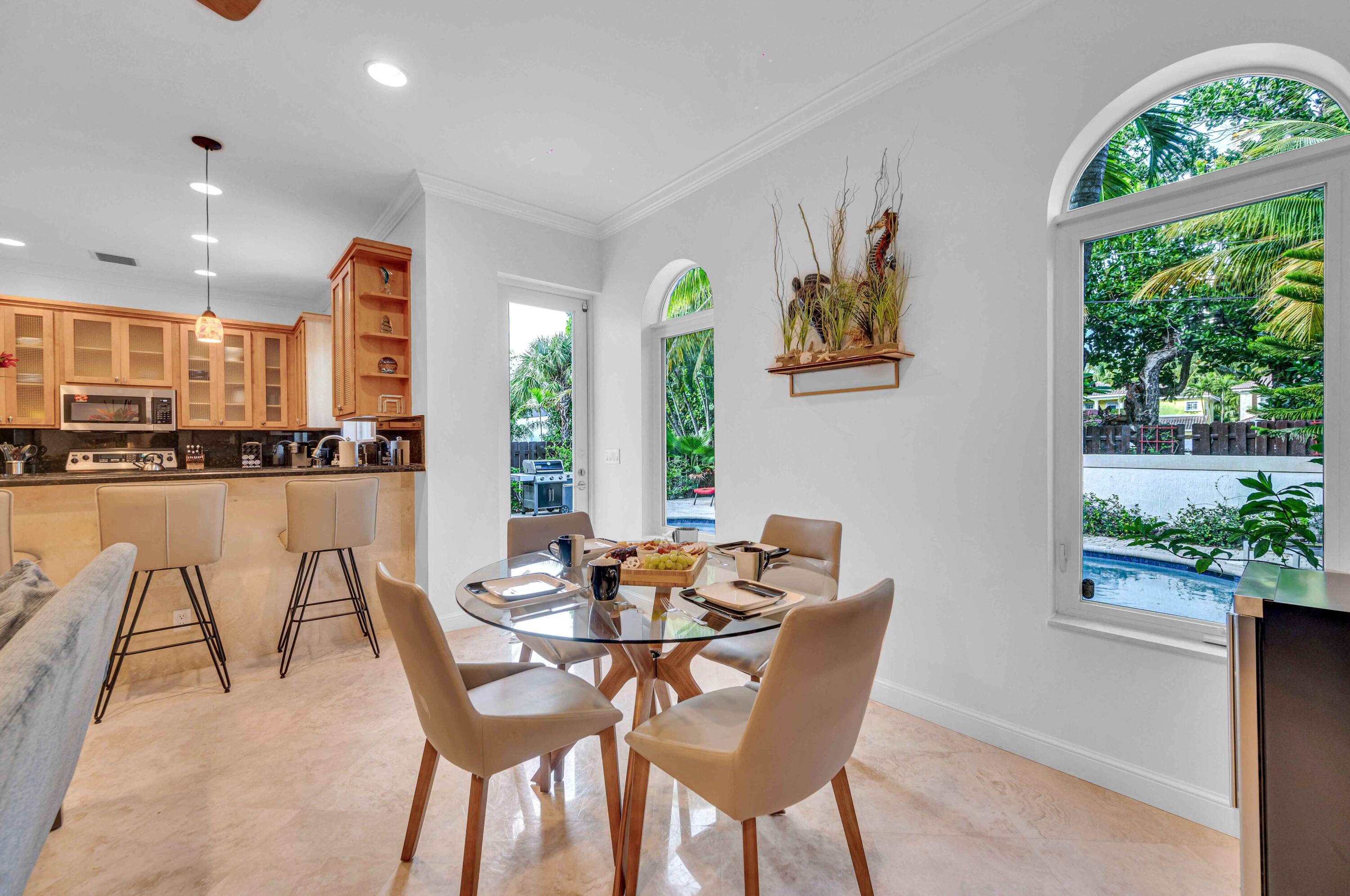 3315 NE 17th Fort Lauderdale, FL 33305