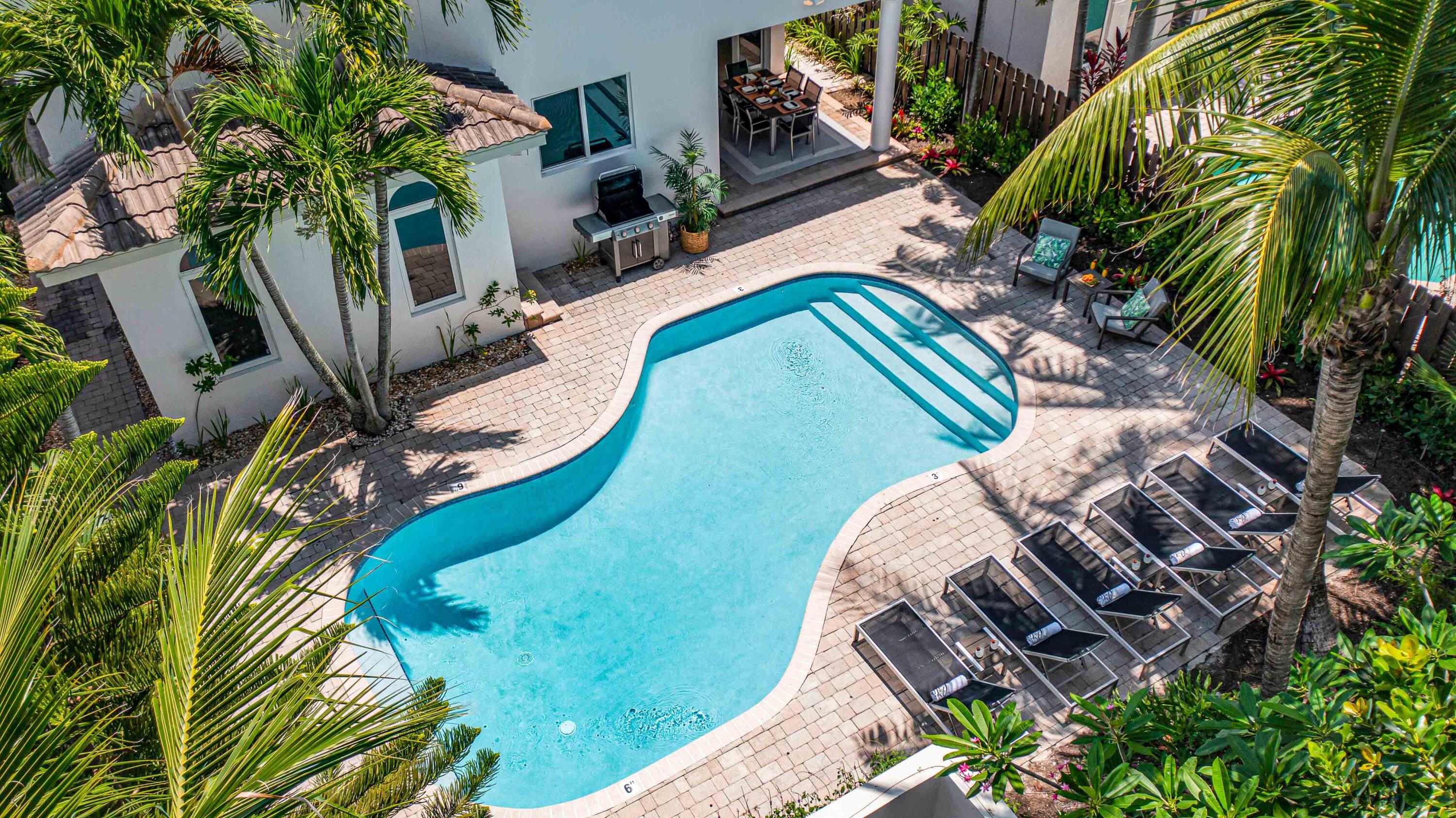 3315 NE 17th Fort Lauderdale, FL 33305