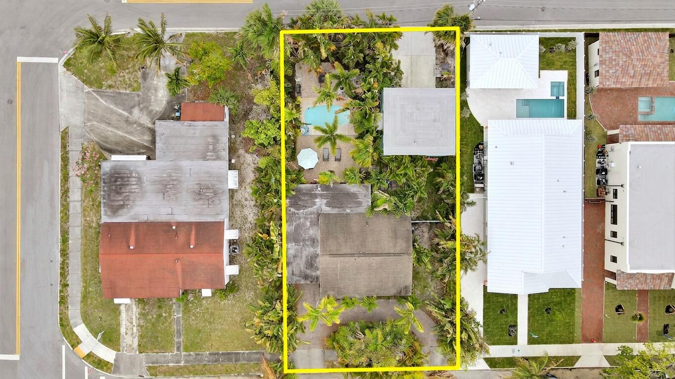 1023 Ardmore West Palm Beach, FL 33401