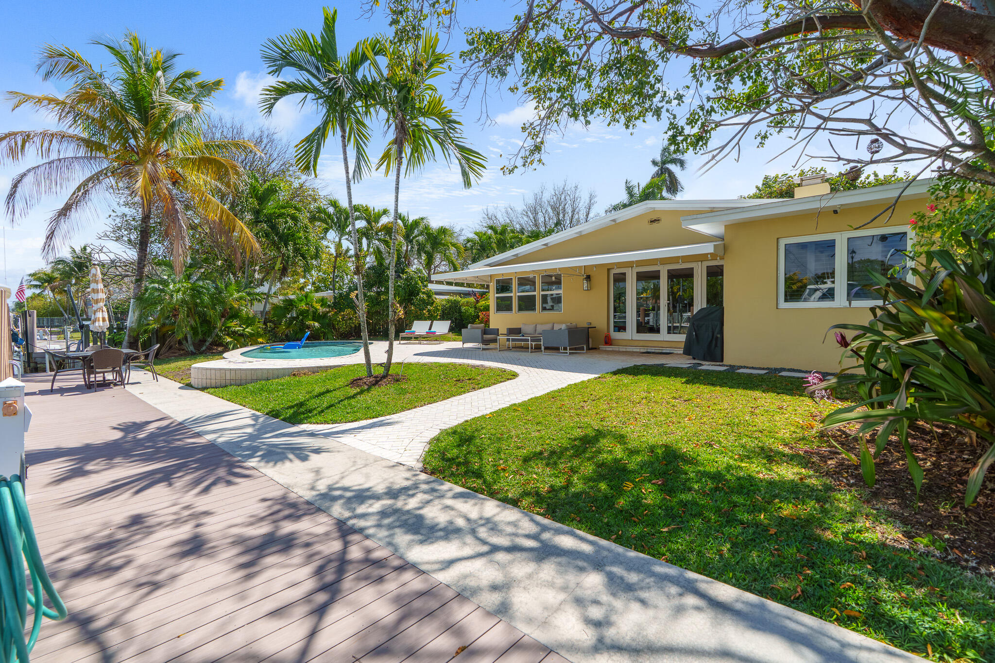 1601 SE 12th Fort Lauderdale, FL 33316