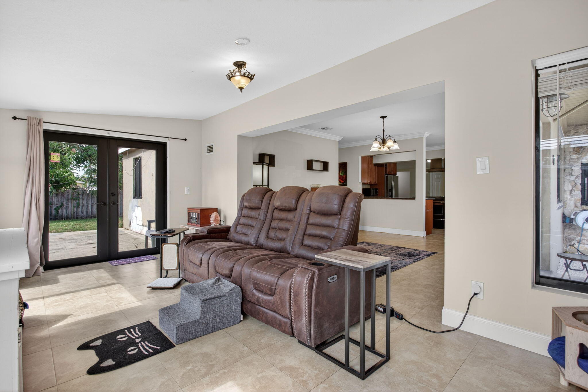 1914 NE 53rd Pompano Beach, FL 33064