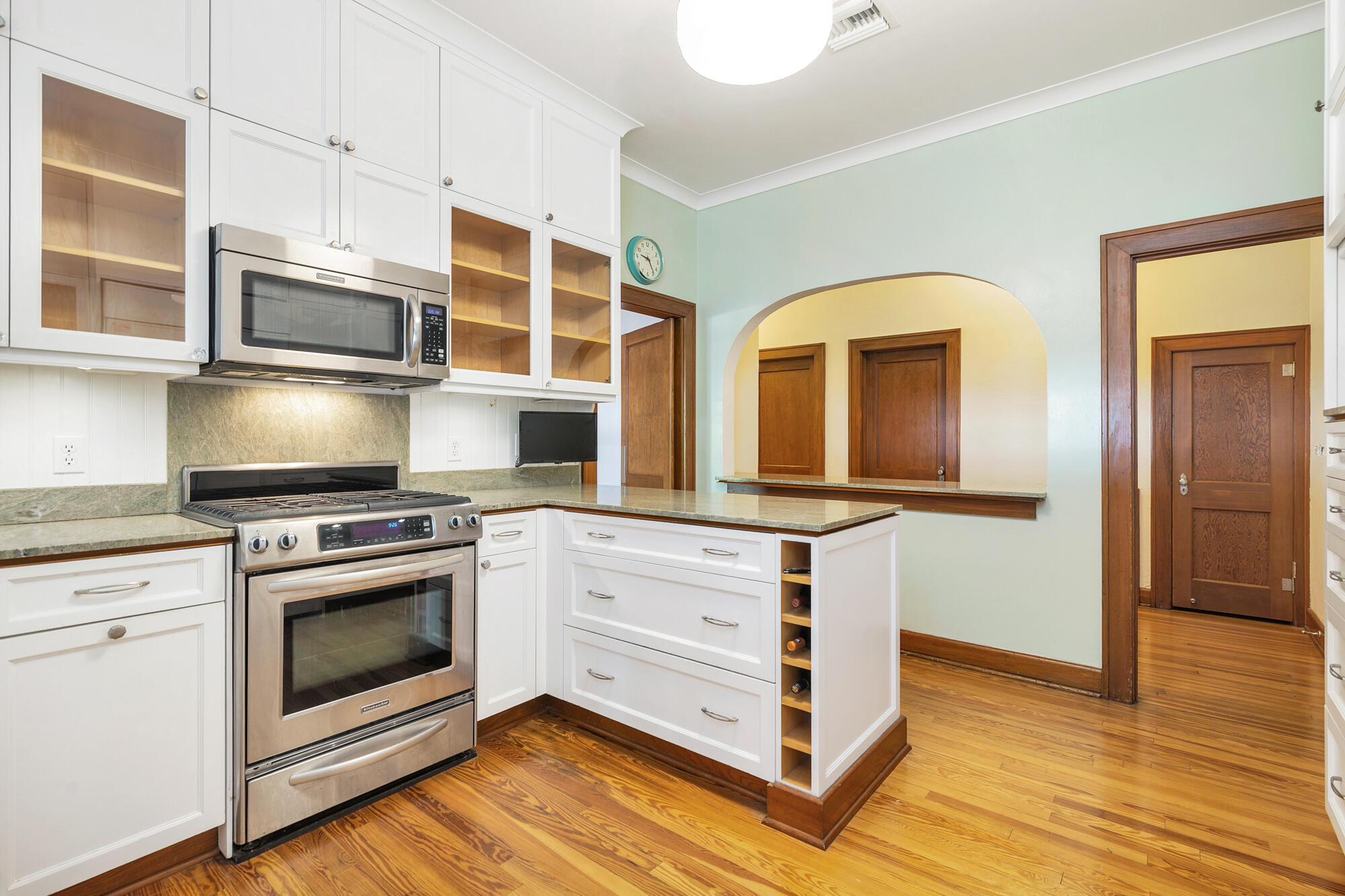 800 Kanuga West Palm Beach, FL 33401