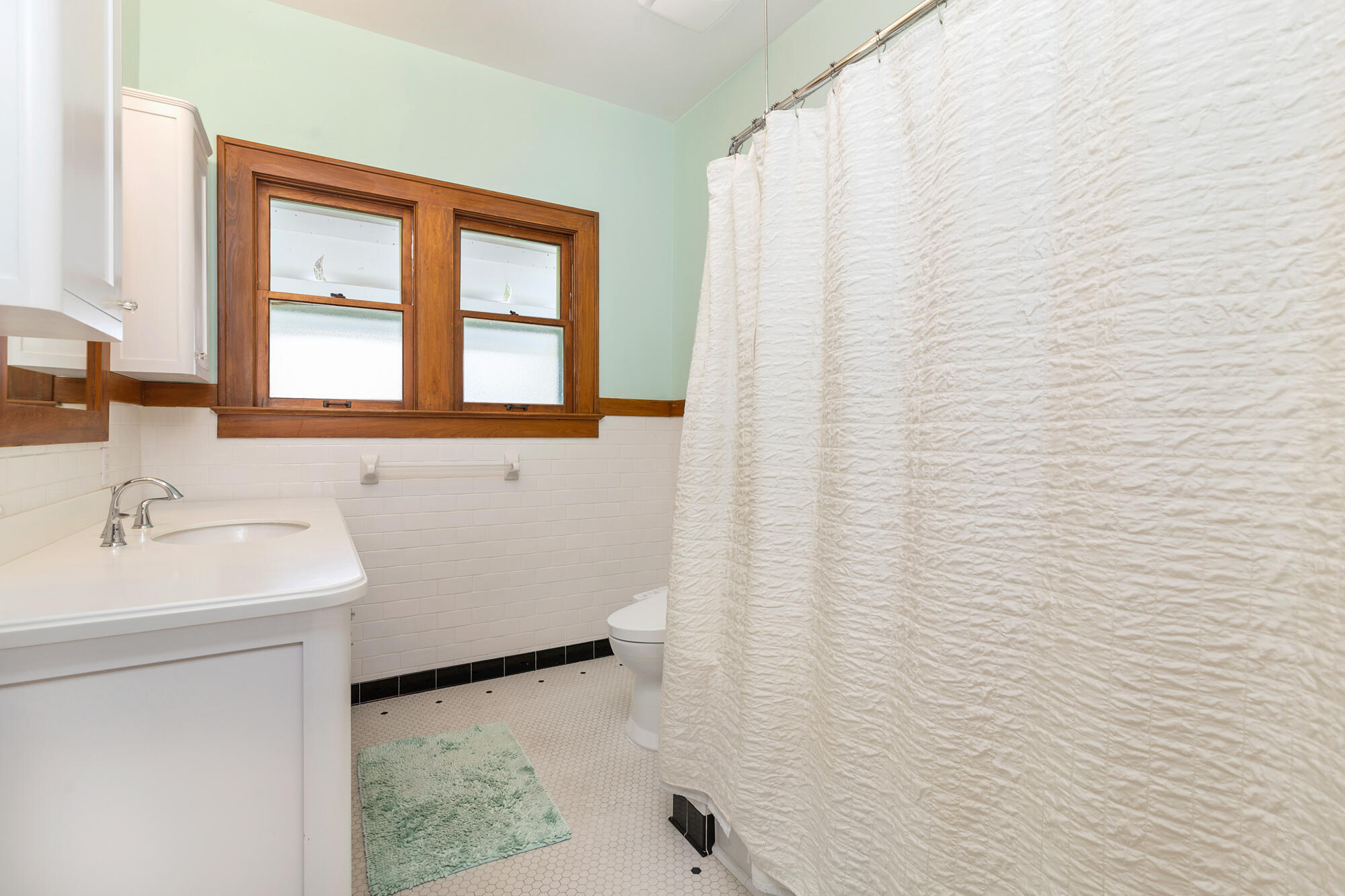 800 Kanuga West Palm Beach, FL 33401