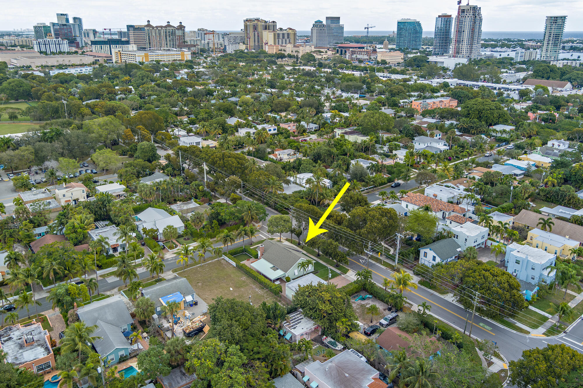 800 Kanuga West Palm Beach, FL 33401