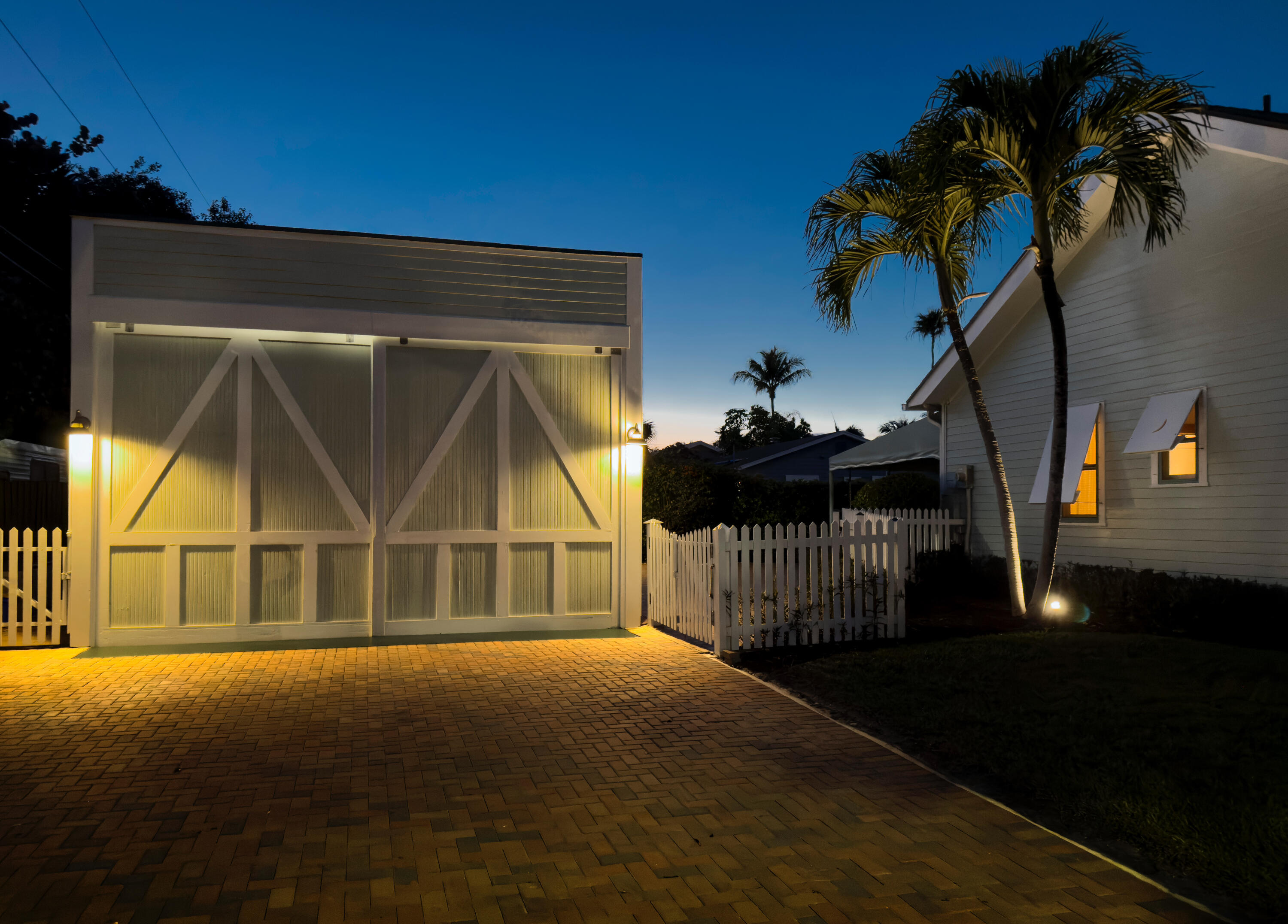 800 Kanuga West Palm Beach, FL 33401