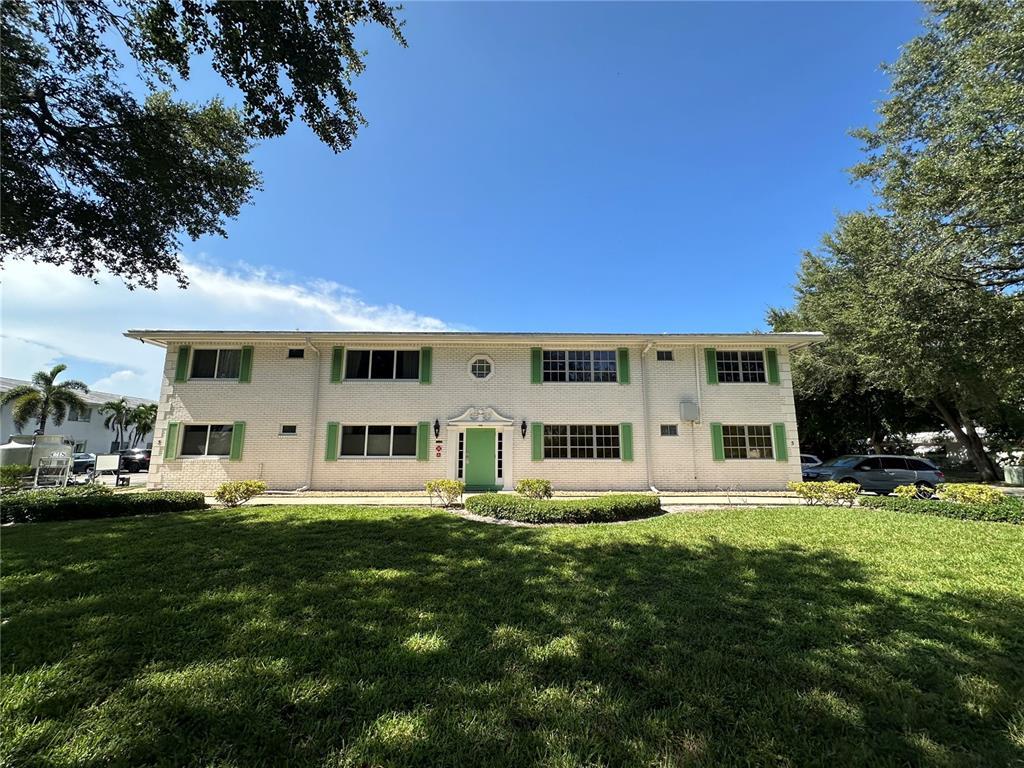 1851 NE 62nd #503
