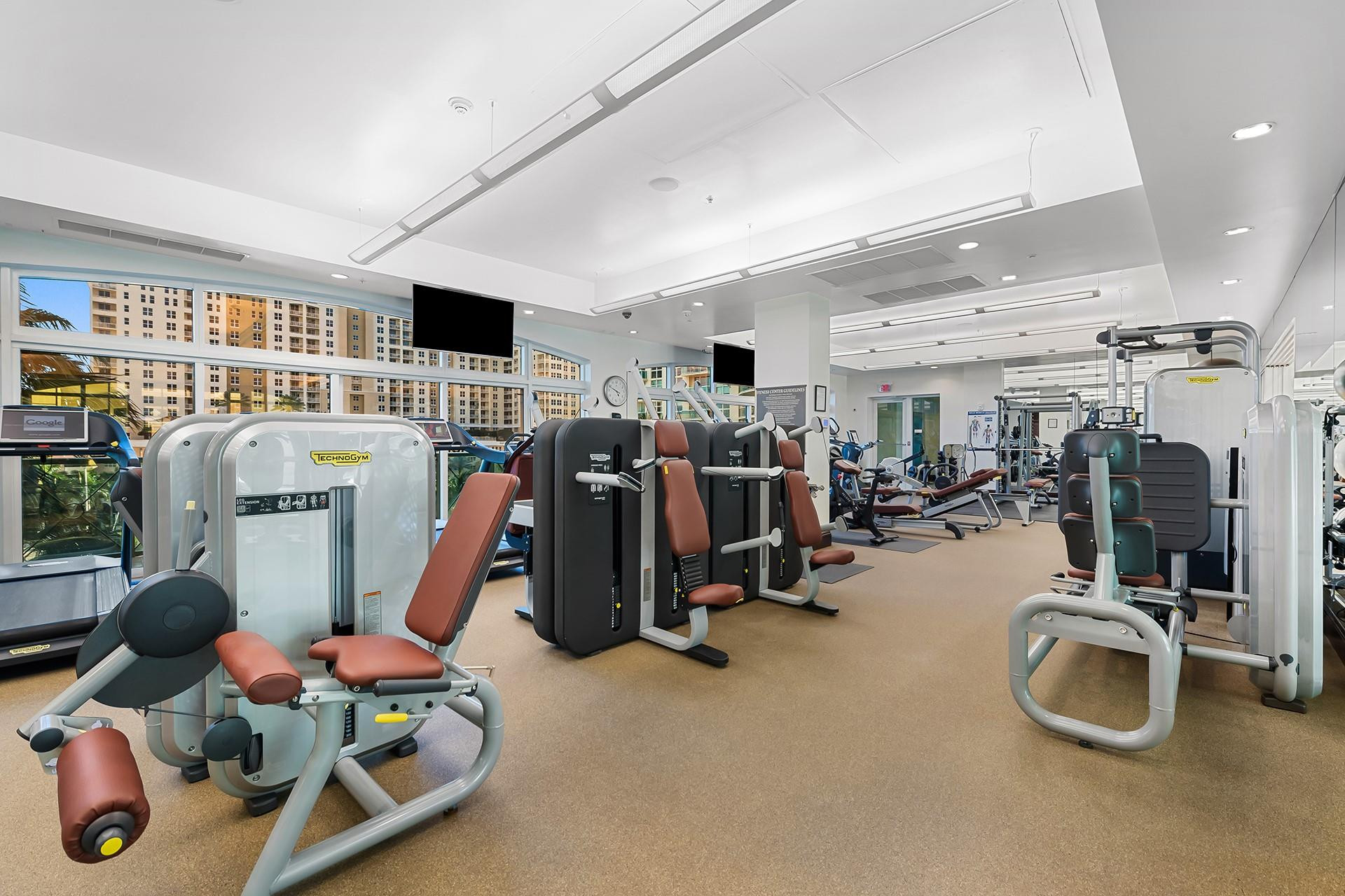 411 N New Riv #3402 Fort Lauderdale, FL 33301