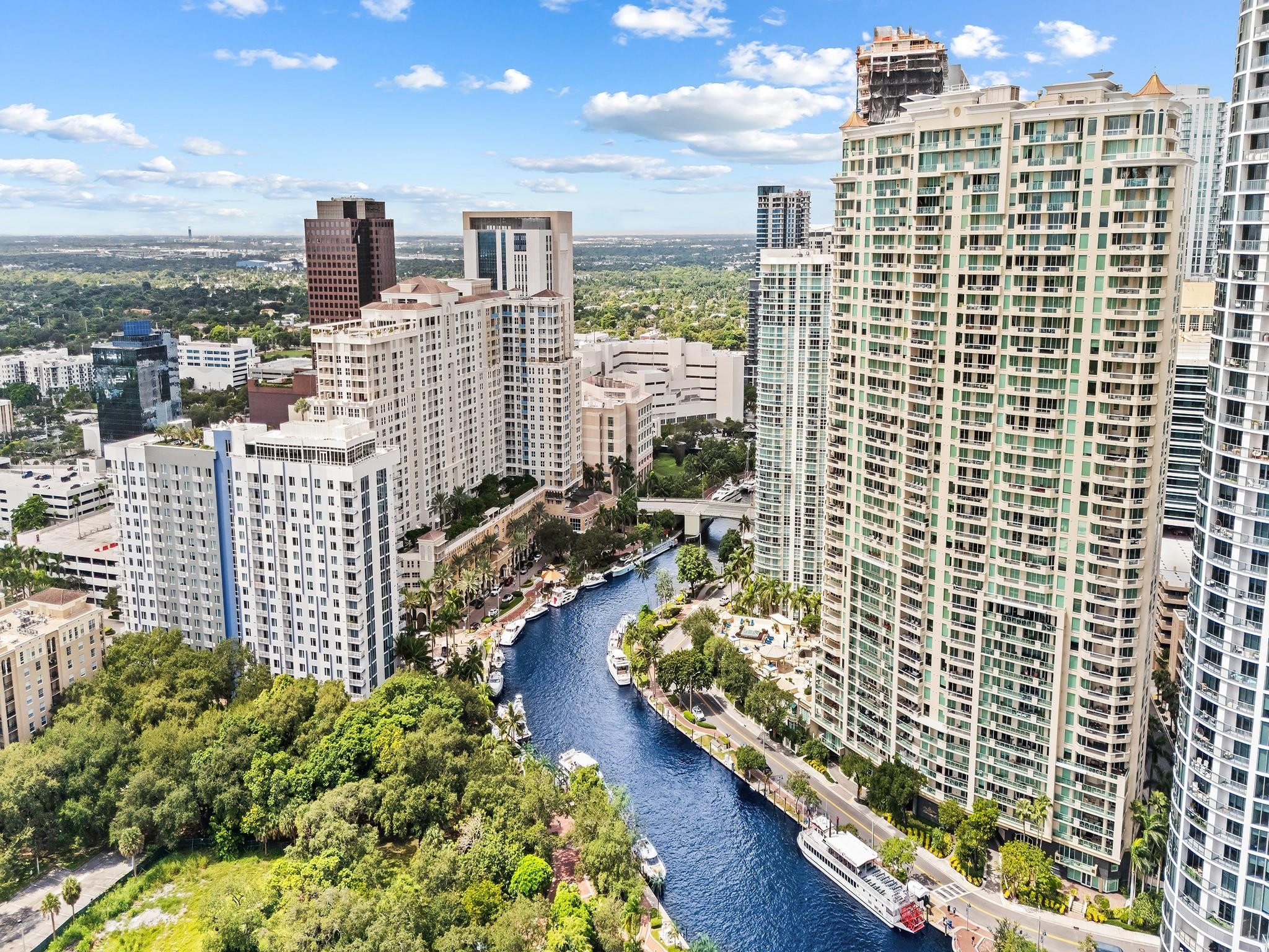 411 N New Riv #3402 Fort Lauderdale, FL 33301