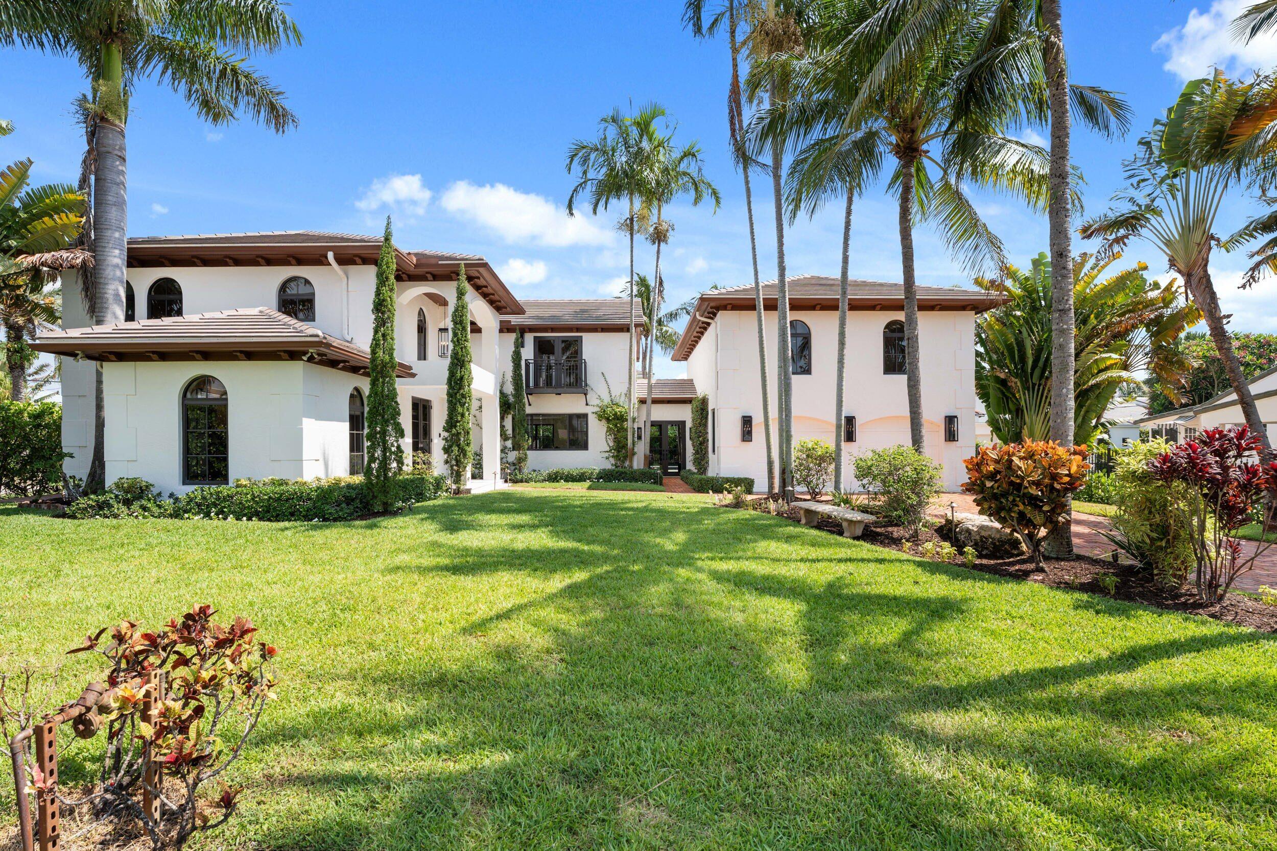 257 E Lakewood West Palm Beach, FL 33405