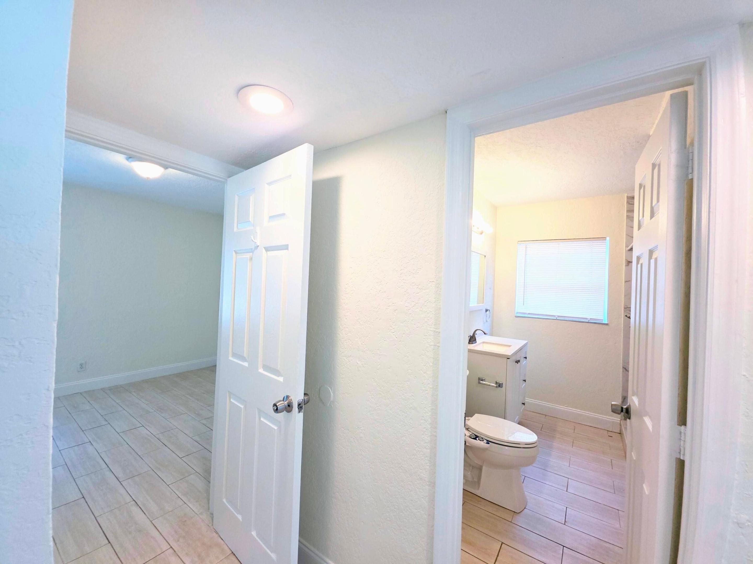 1220 NE 1st Fort Lauderdale, FL 33304