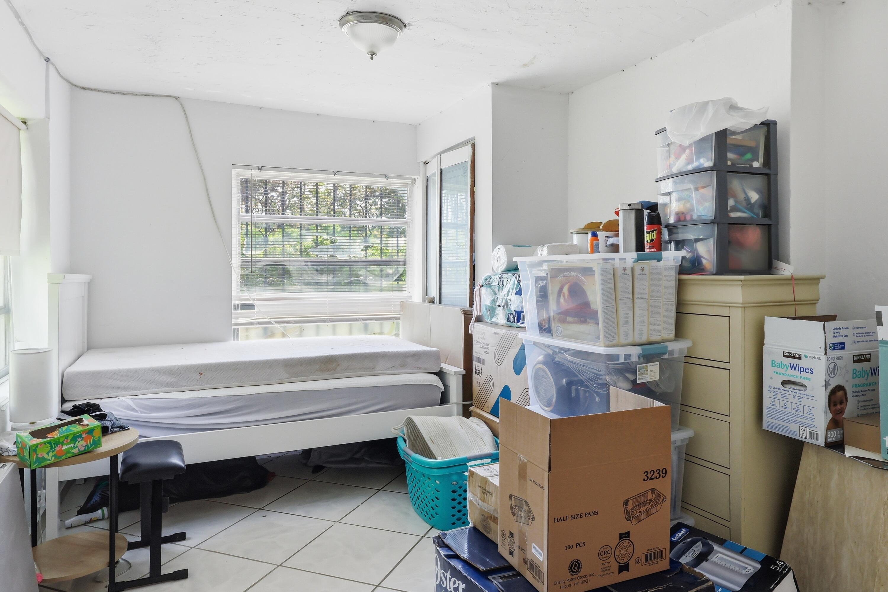 1324 Lenox Miami Beach, FL 33139