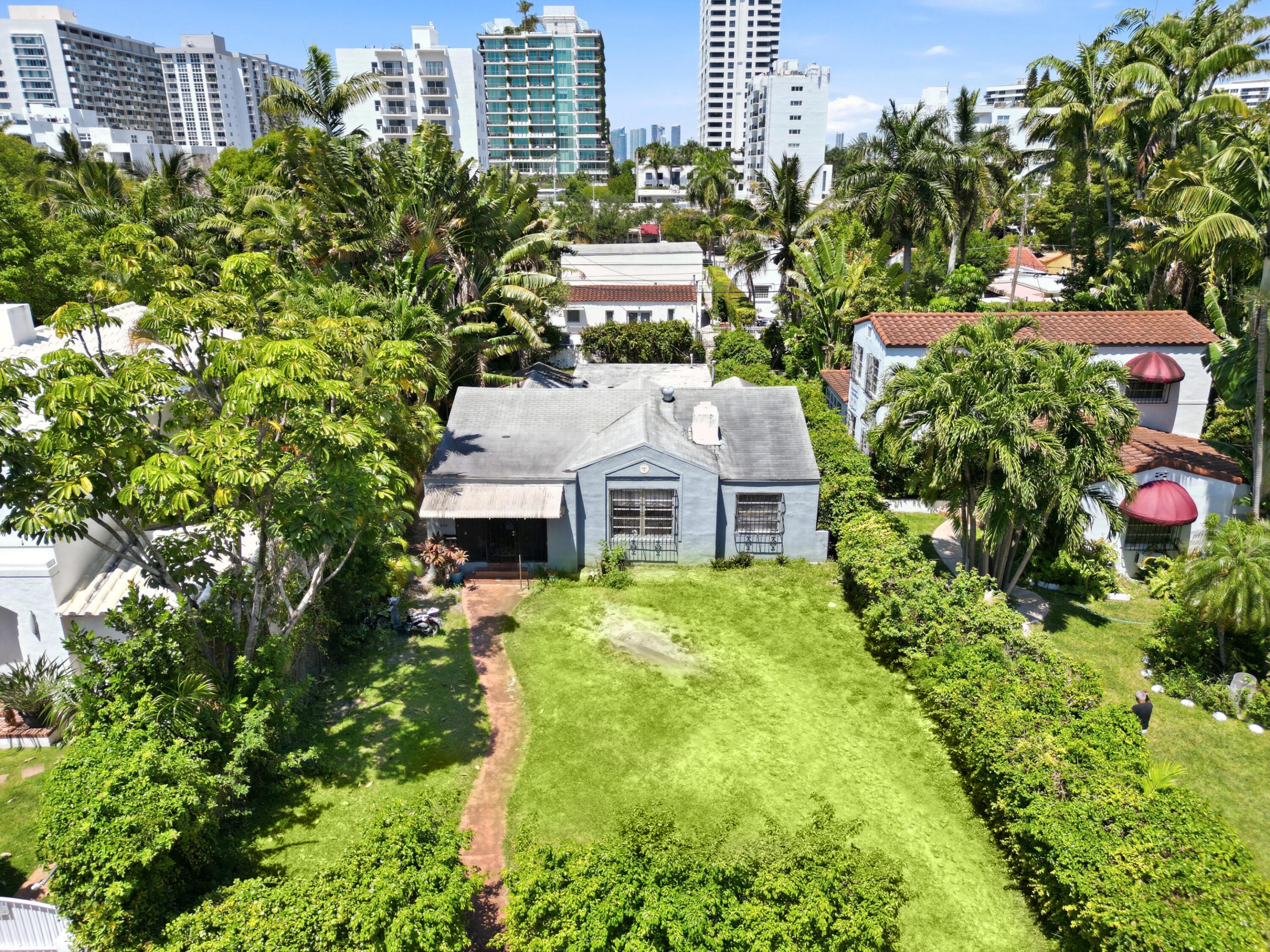 1324 Lenox Miami Beach, FL 33139