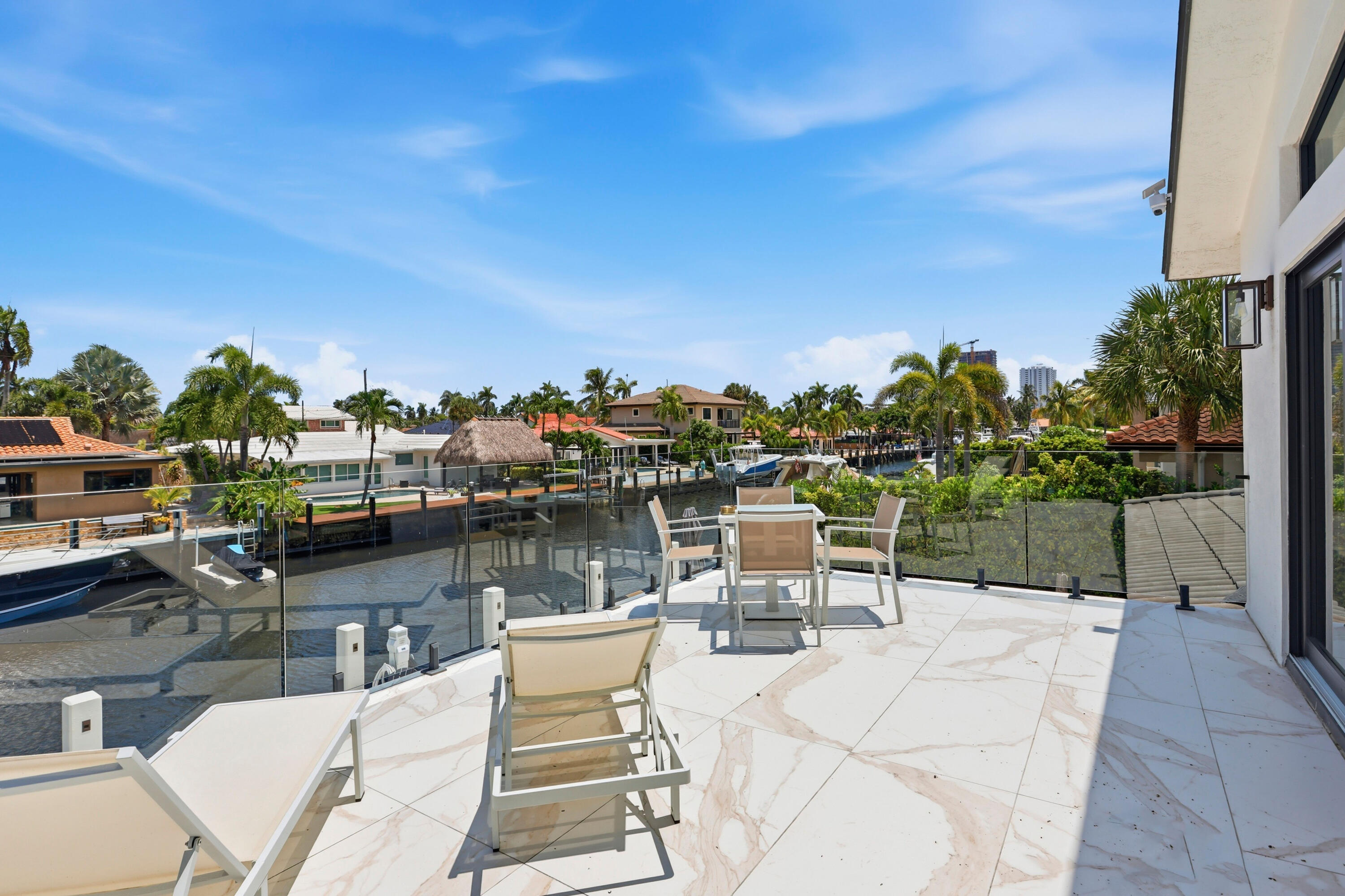 2447 SE 10th Pompano Beach, FL 33062