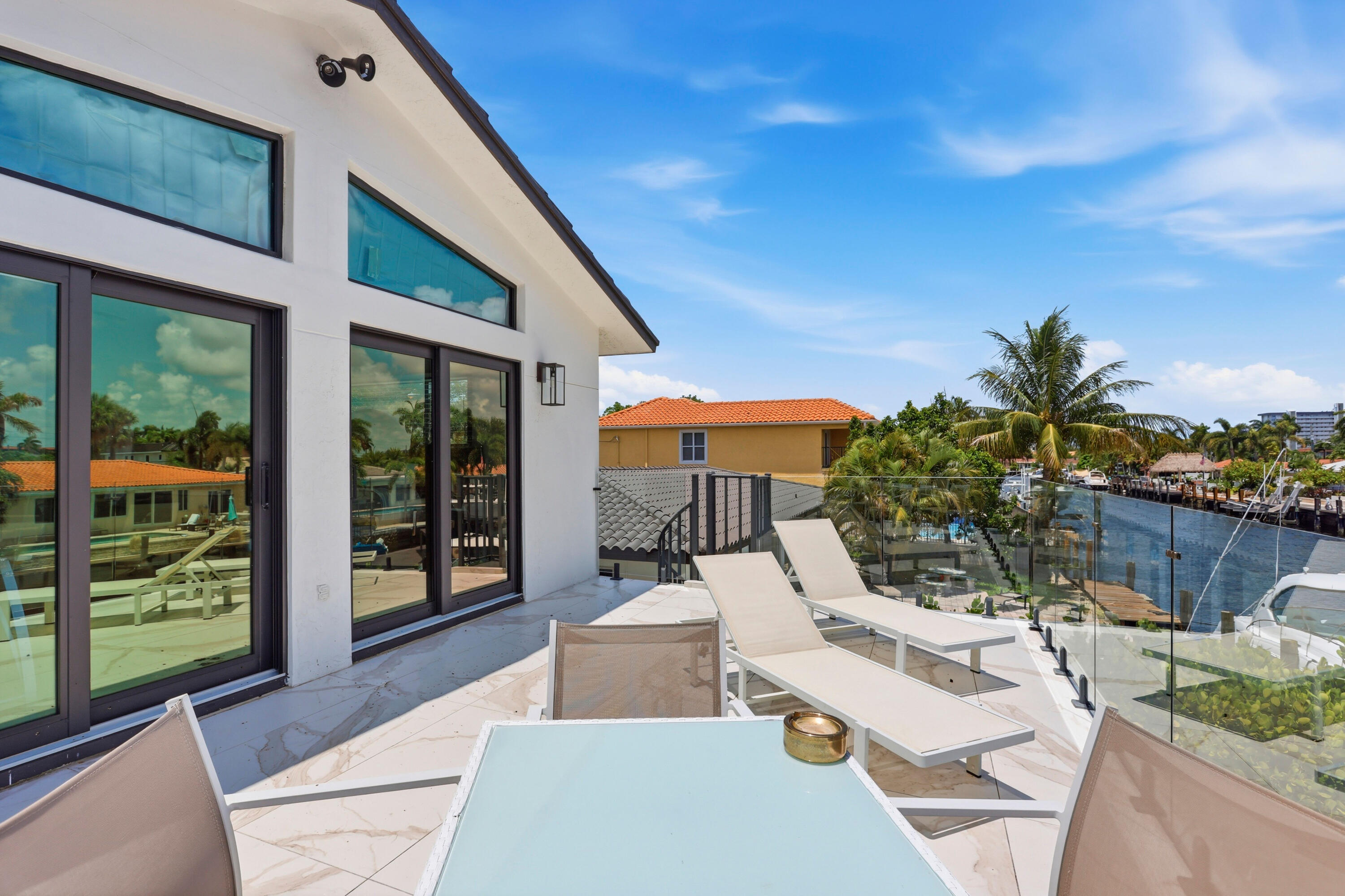 2447 SE 10th Pompano Beach, FL 33062