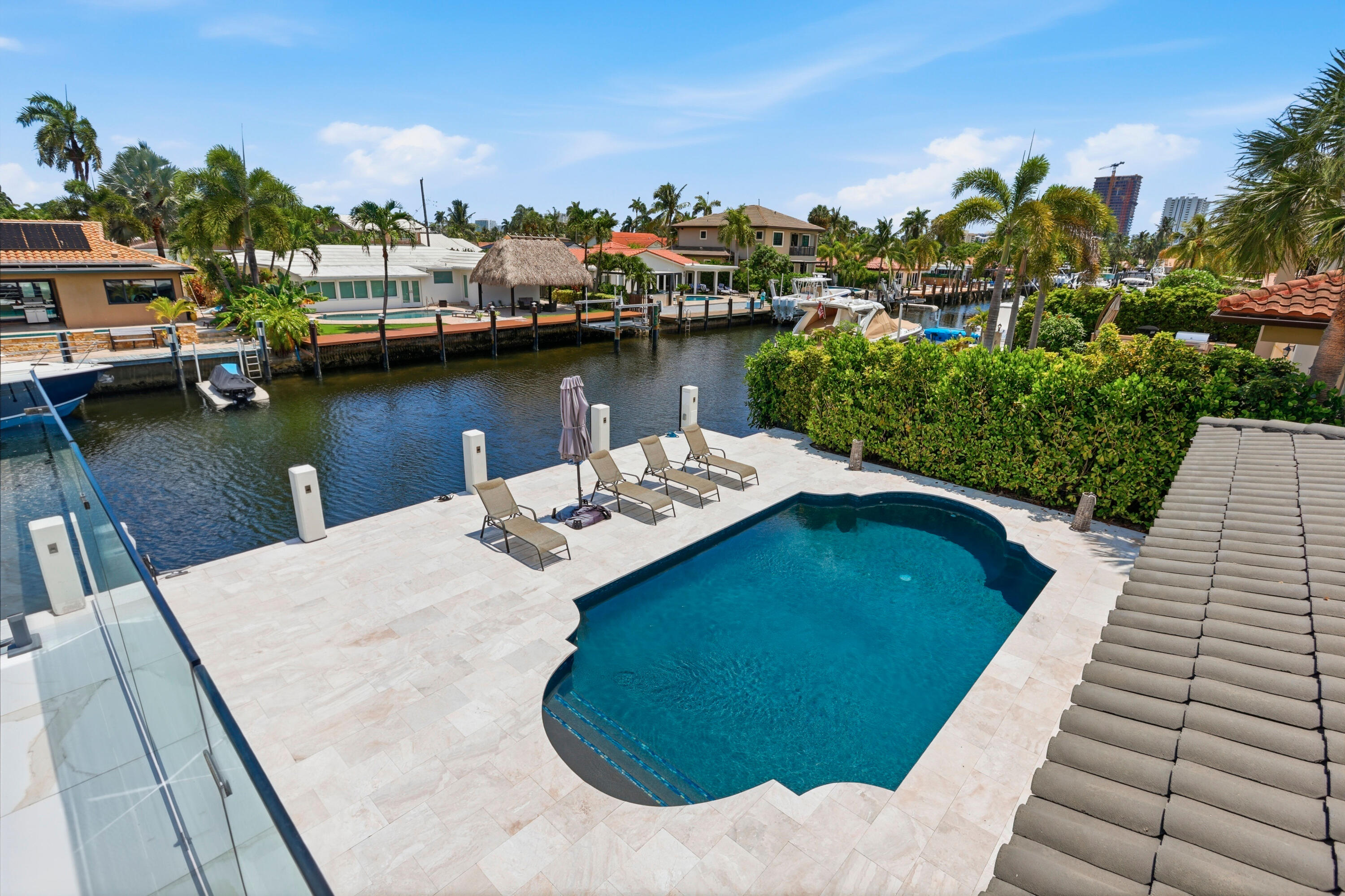 2447 SE 10th Pompano Beach, FL 33062