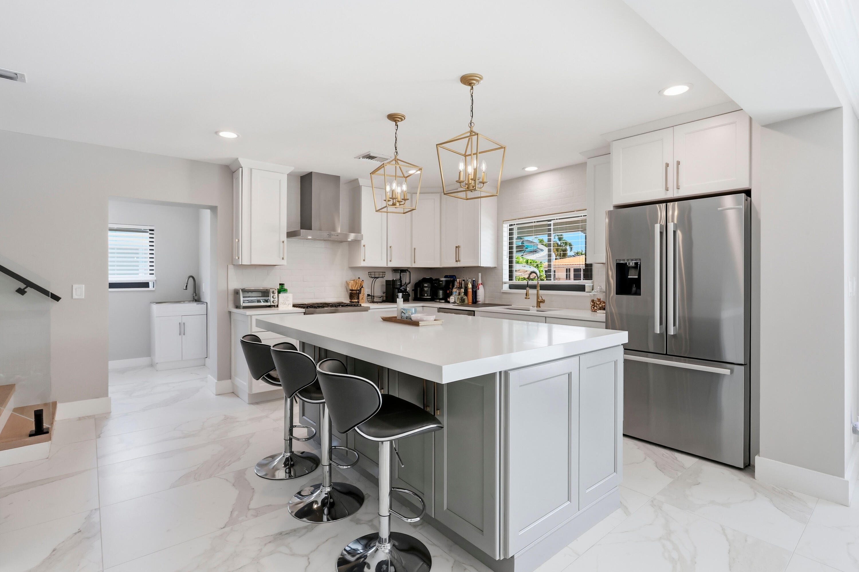 2447 SE 10th Pompano Beach, FL 33062