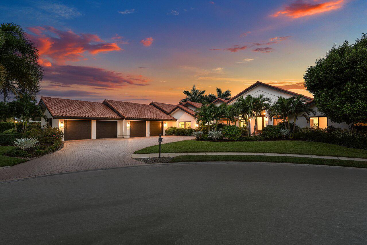 4832 Chamal Cir