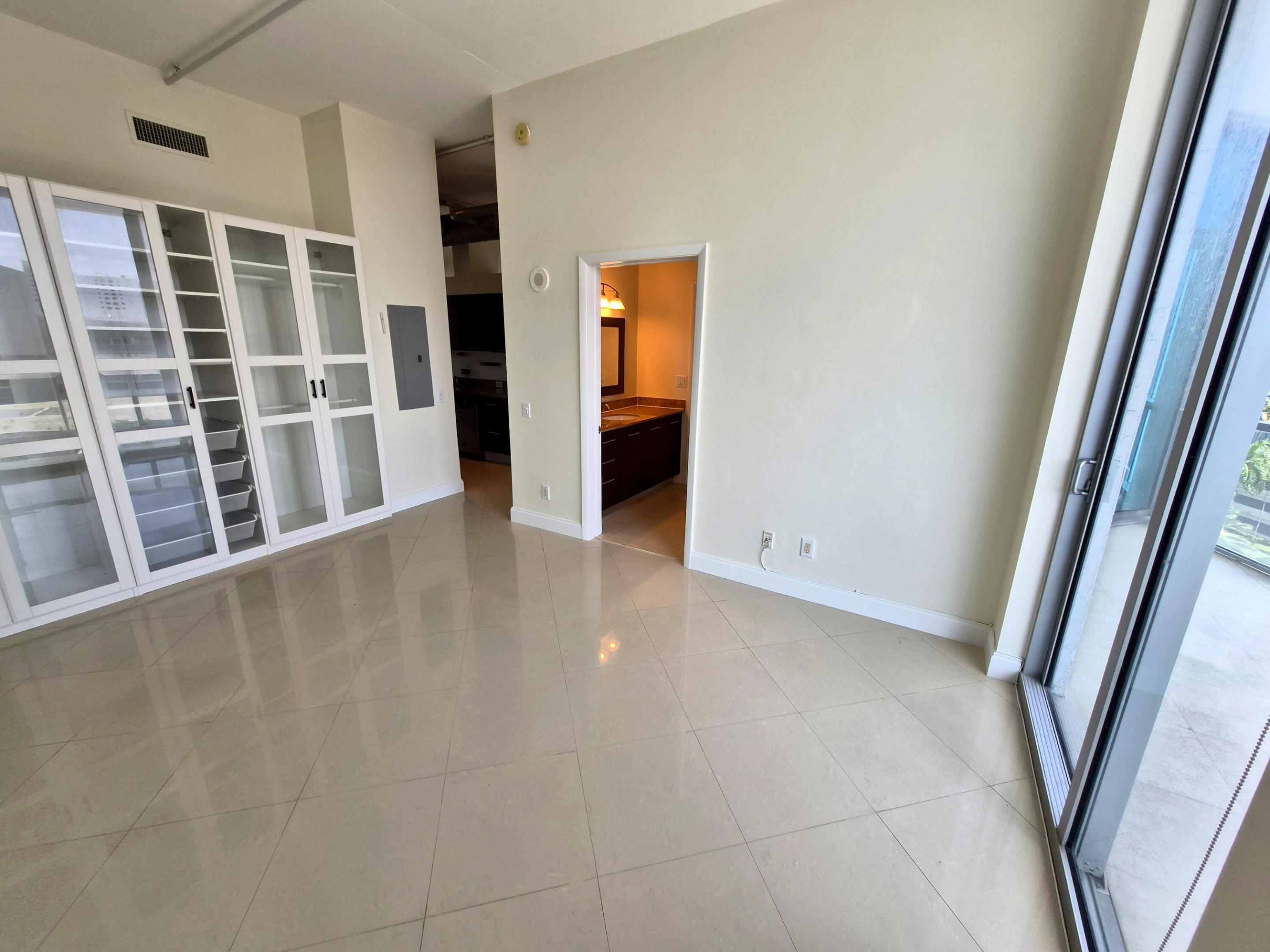 image Uptown Marina Lofts16