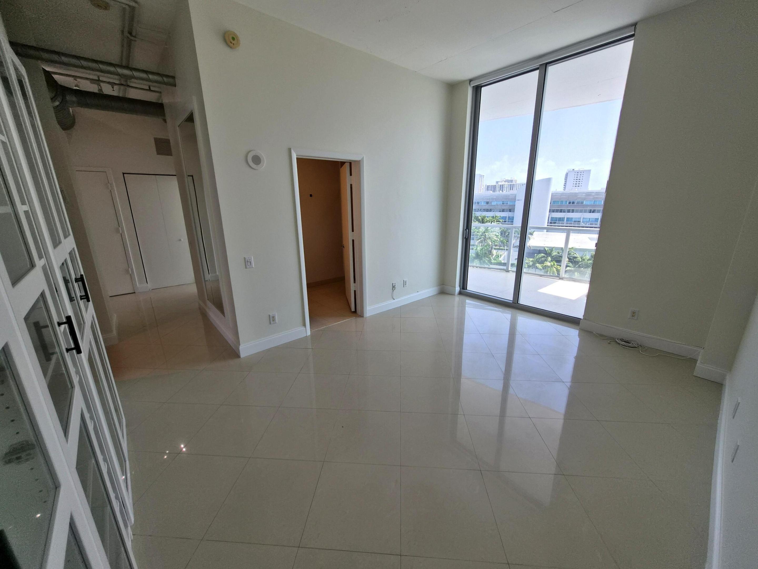 image Uptown Marina Lofts18