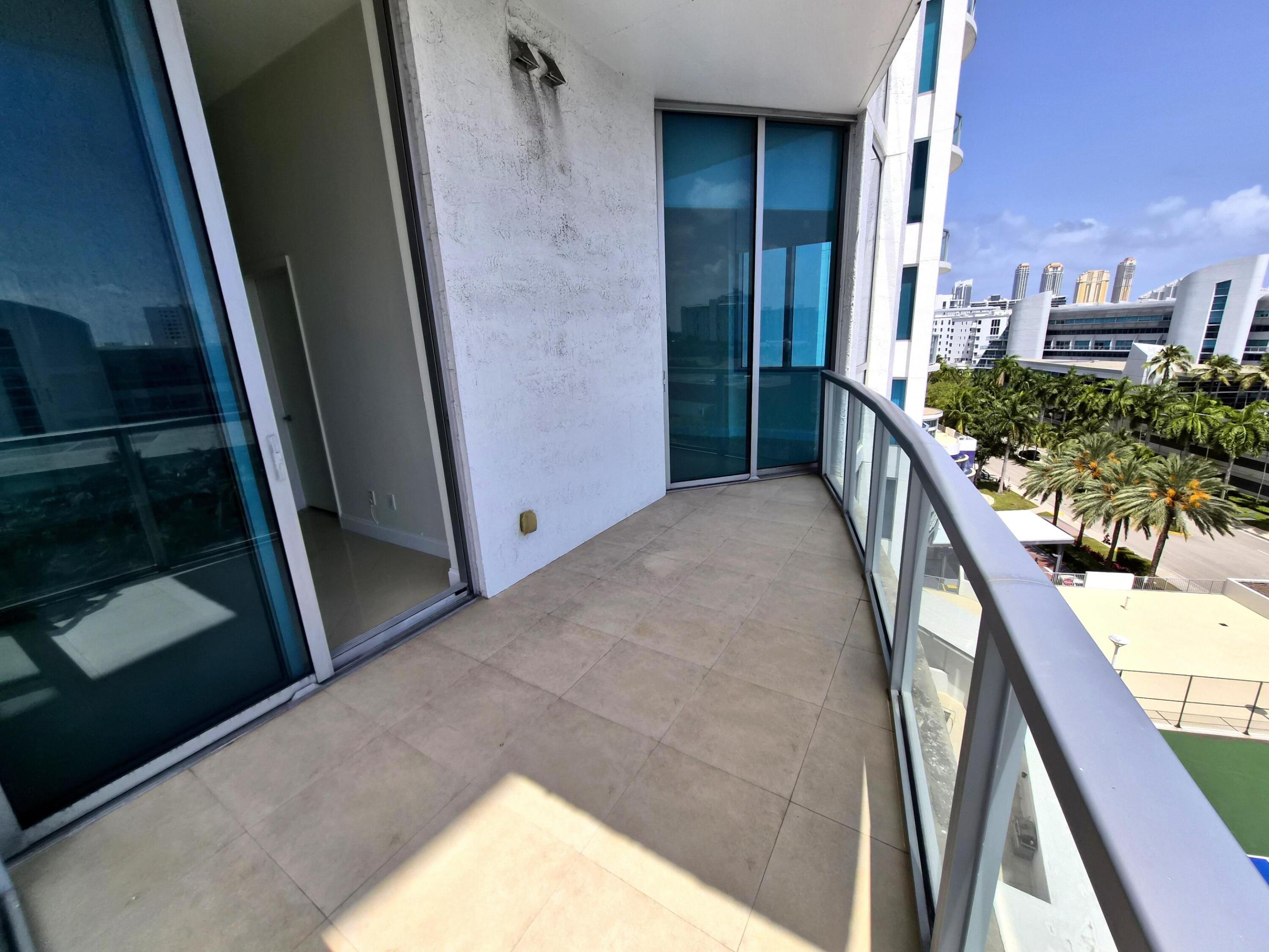 image Uptown Marina Lofts21