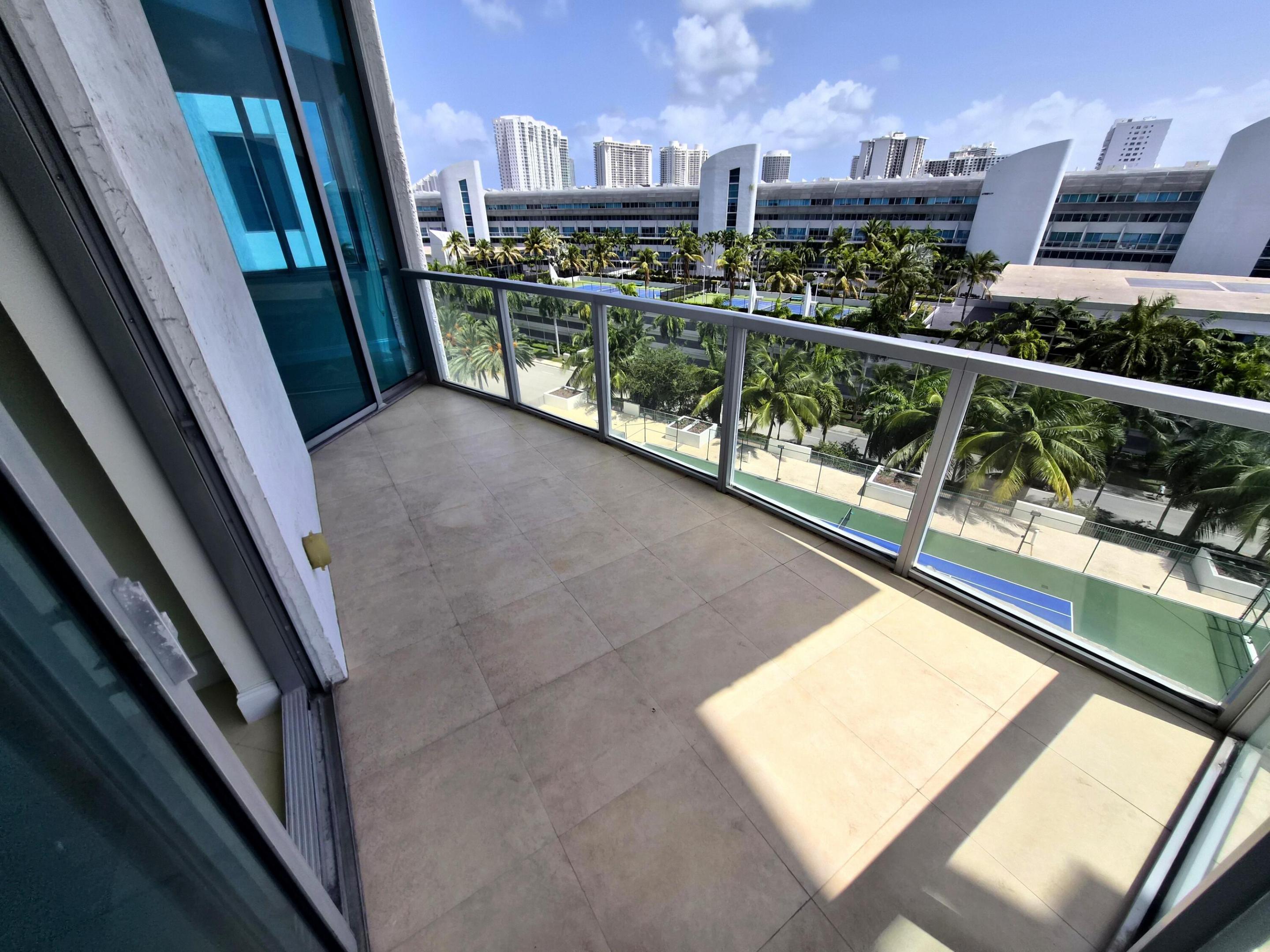 image Uptown Marina Lofts24