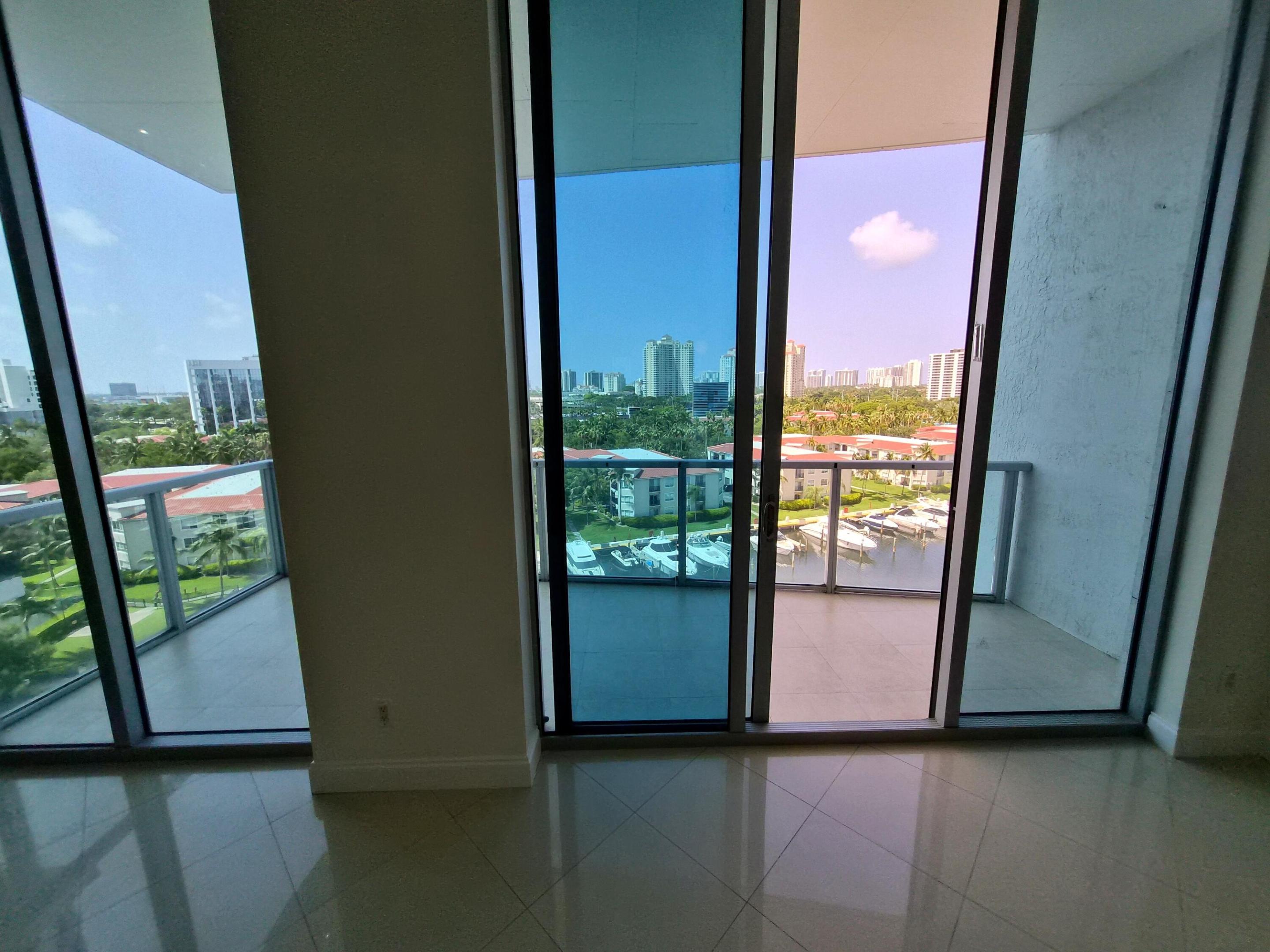 image Uptown Marina Lofts3
