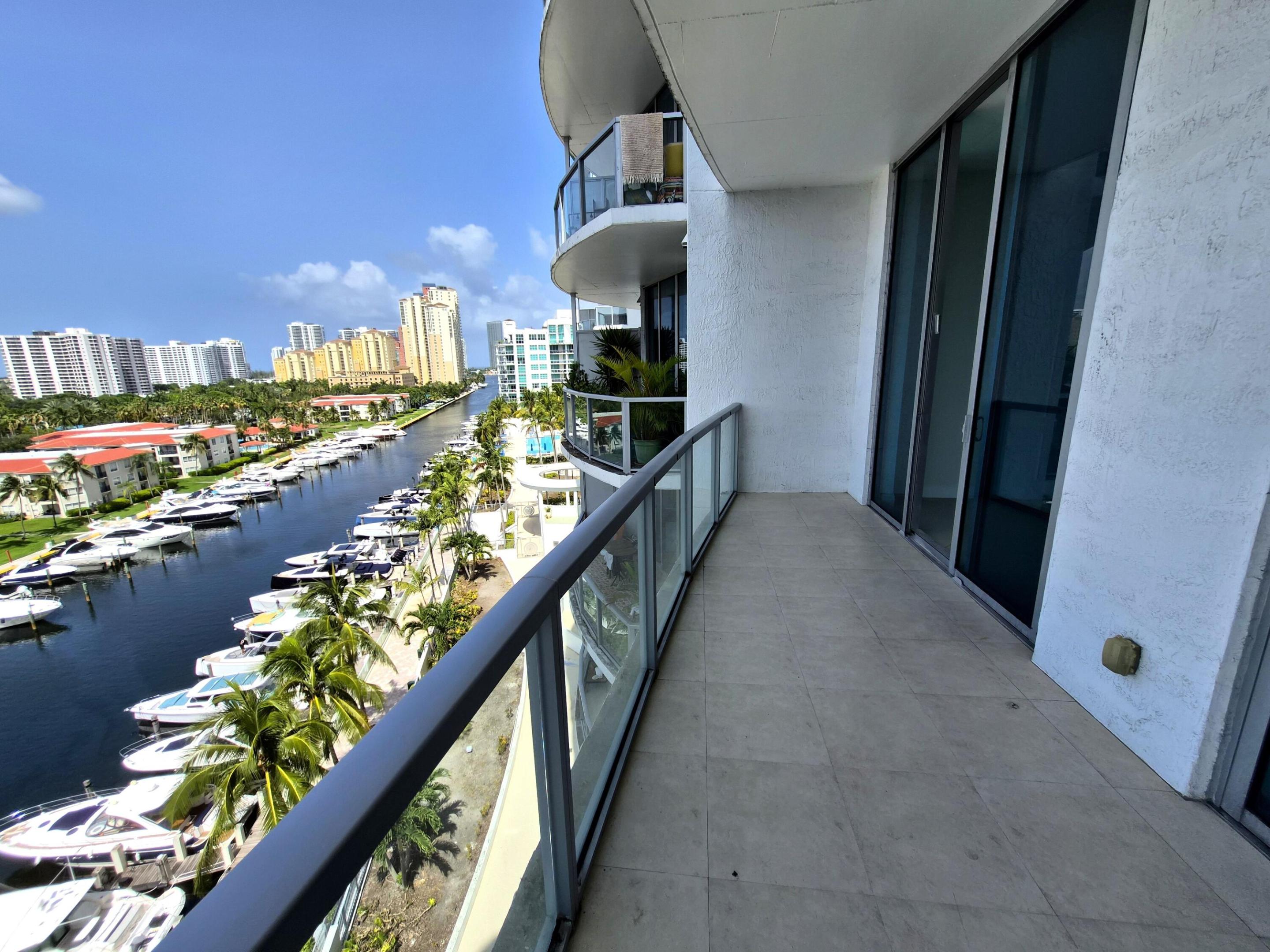 image Uptown Marina Lofts42