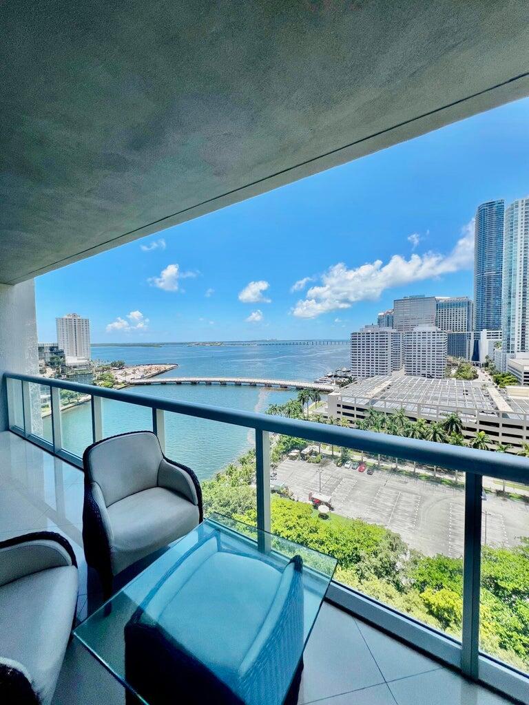 image Icon Brickell II3