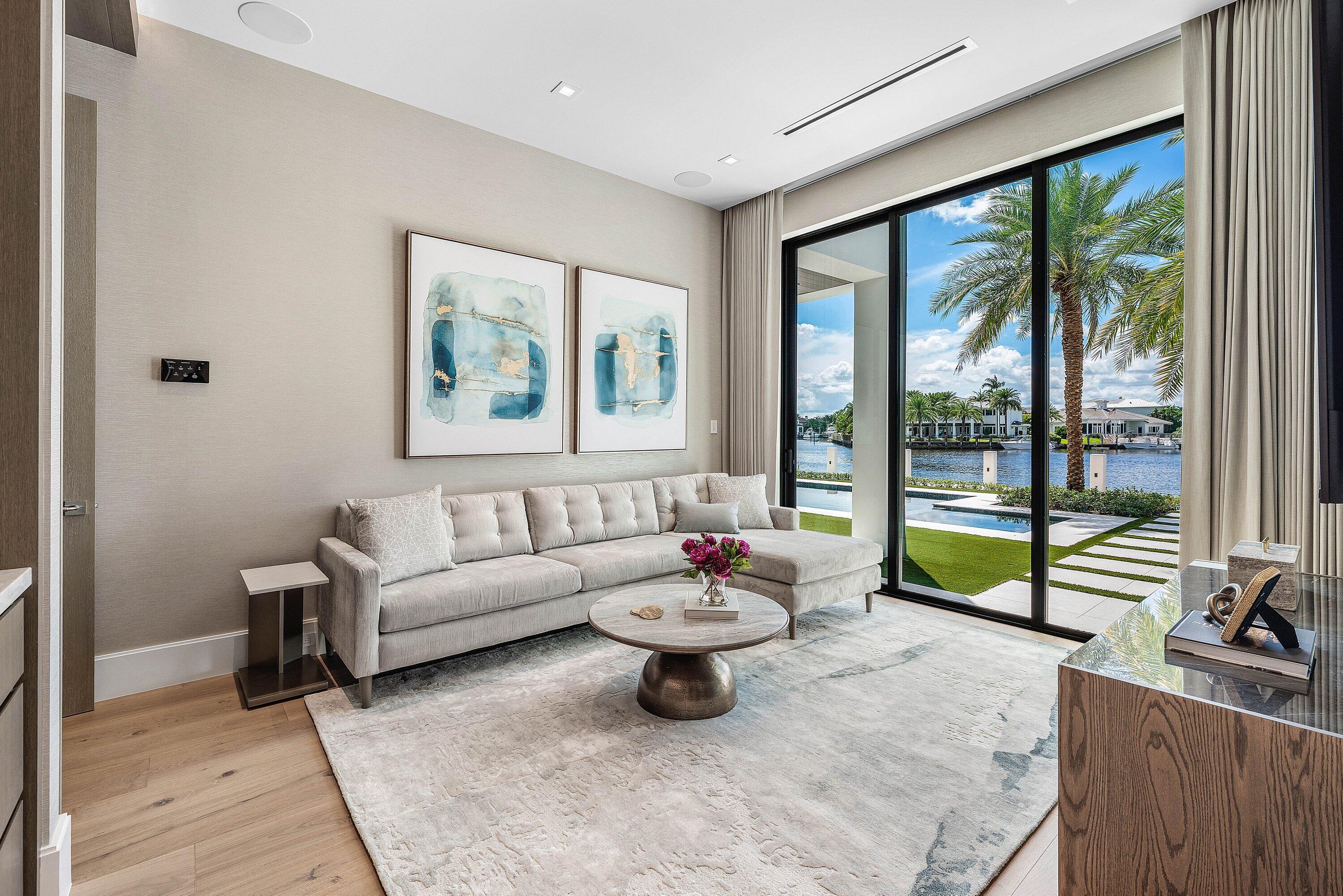 2961 NE 27th Ave Lighthouse Point, FL 33064