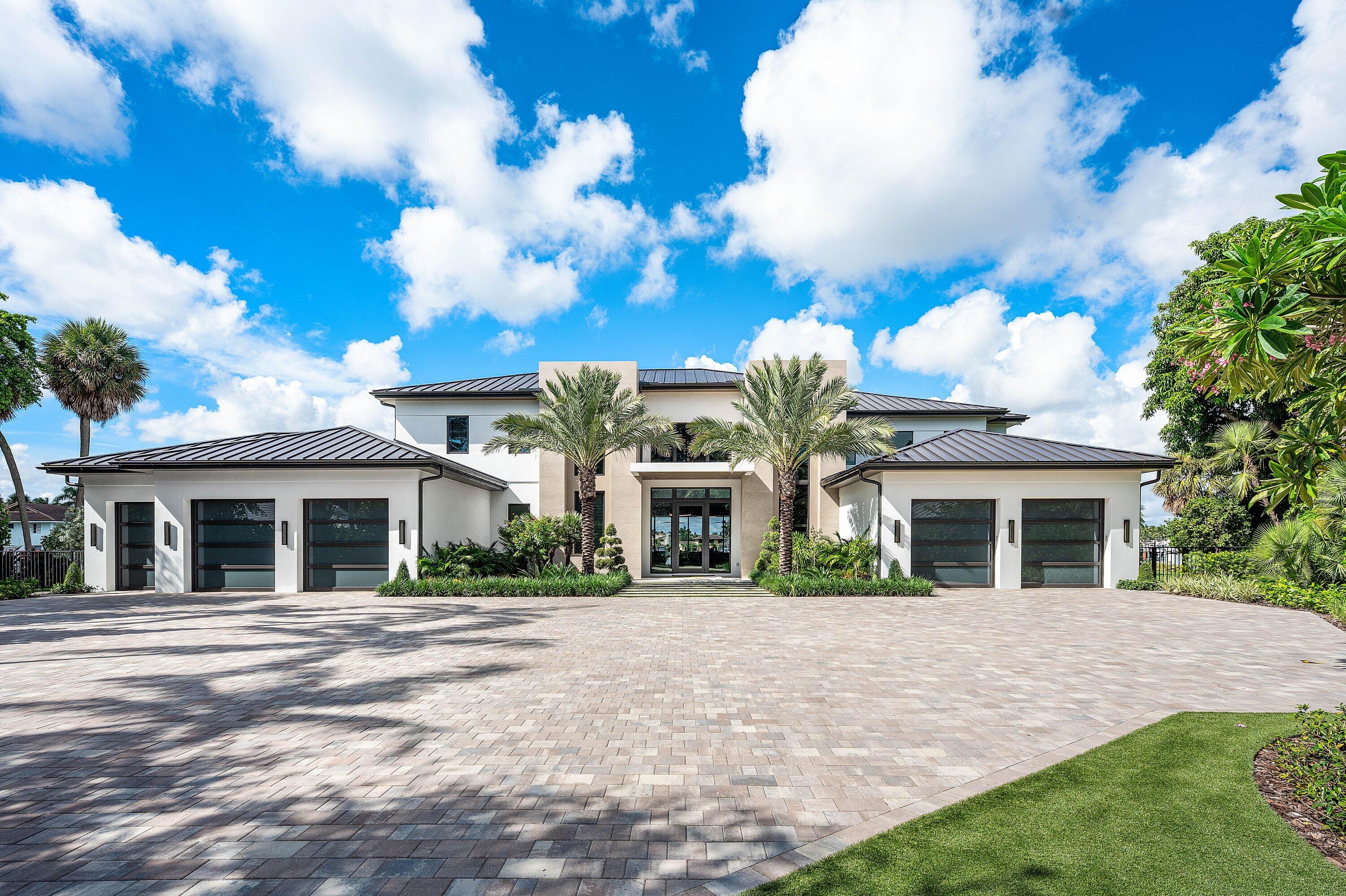 2961 NE 27th Ave Lighthouse Point, FL 33064