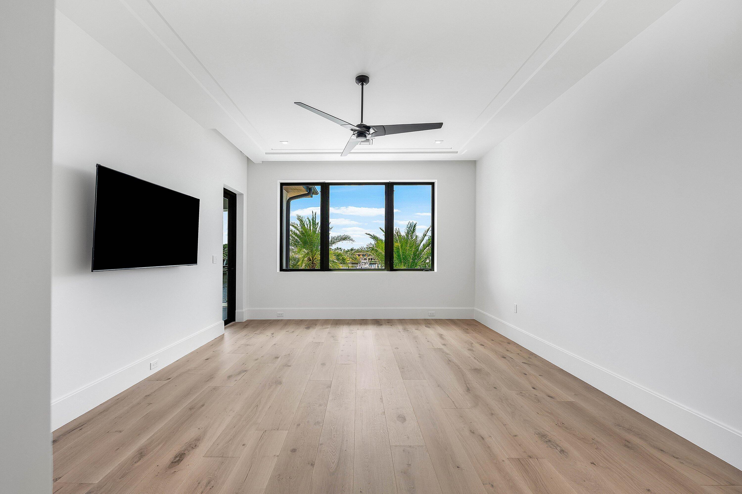 2961 NE 27th Ave Lighthouse Point, FL 33064