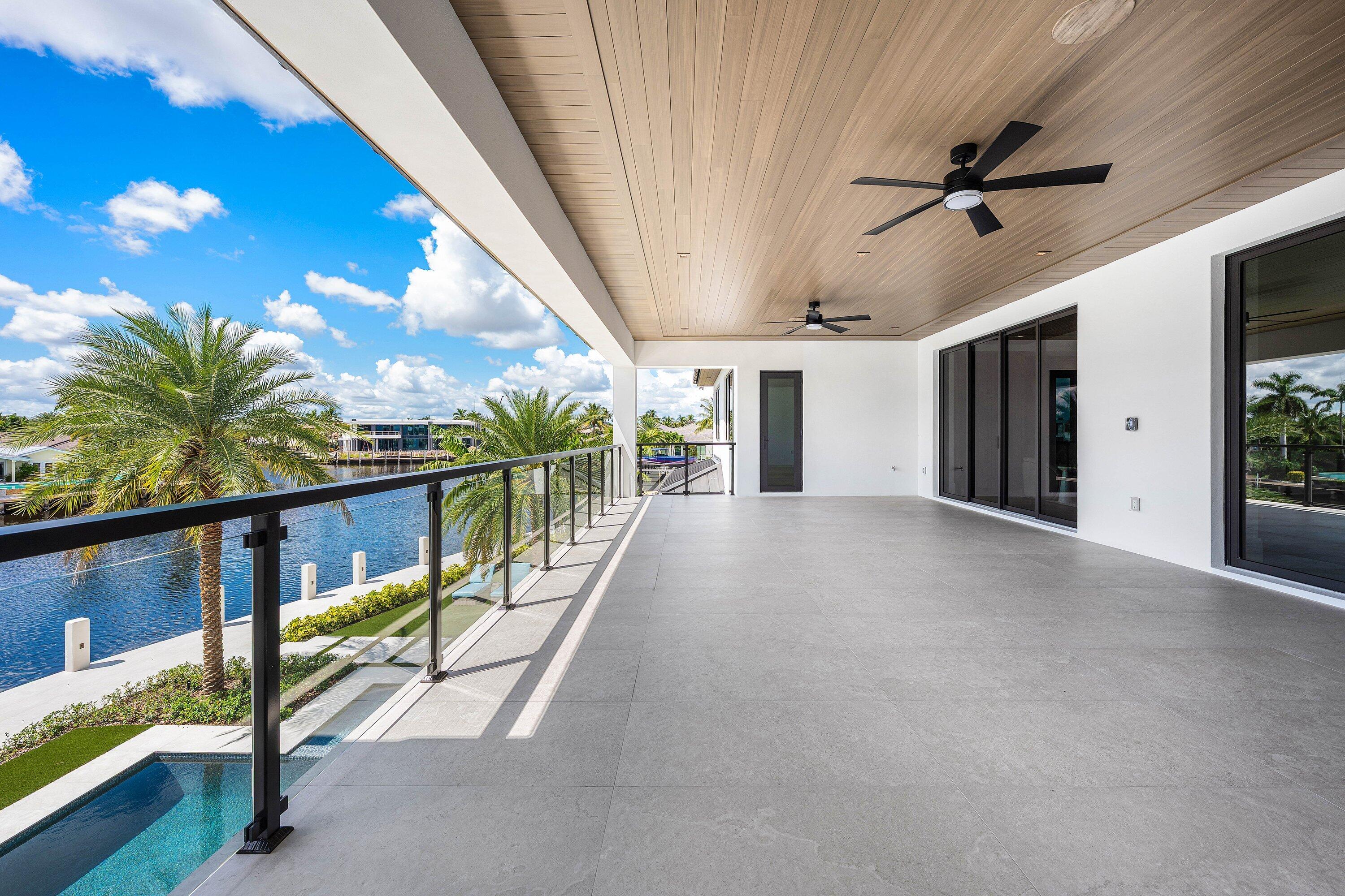 2961 NE 27th Ave Lighthouse Point, FL 33064