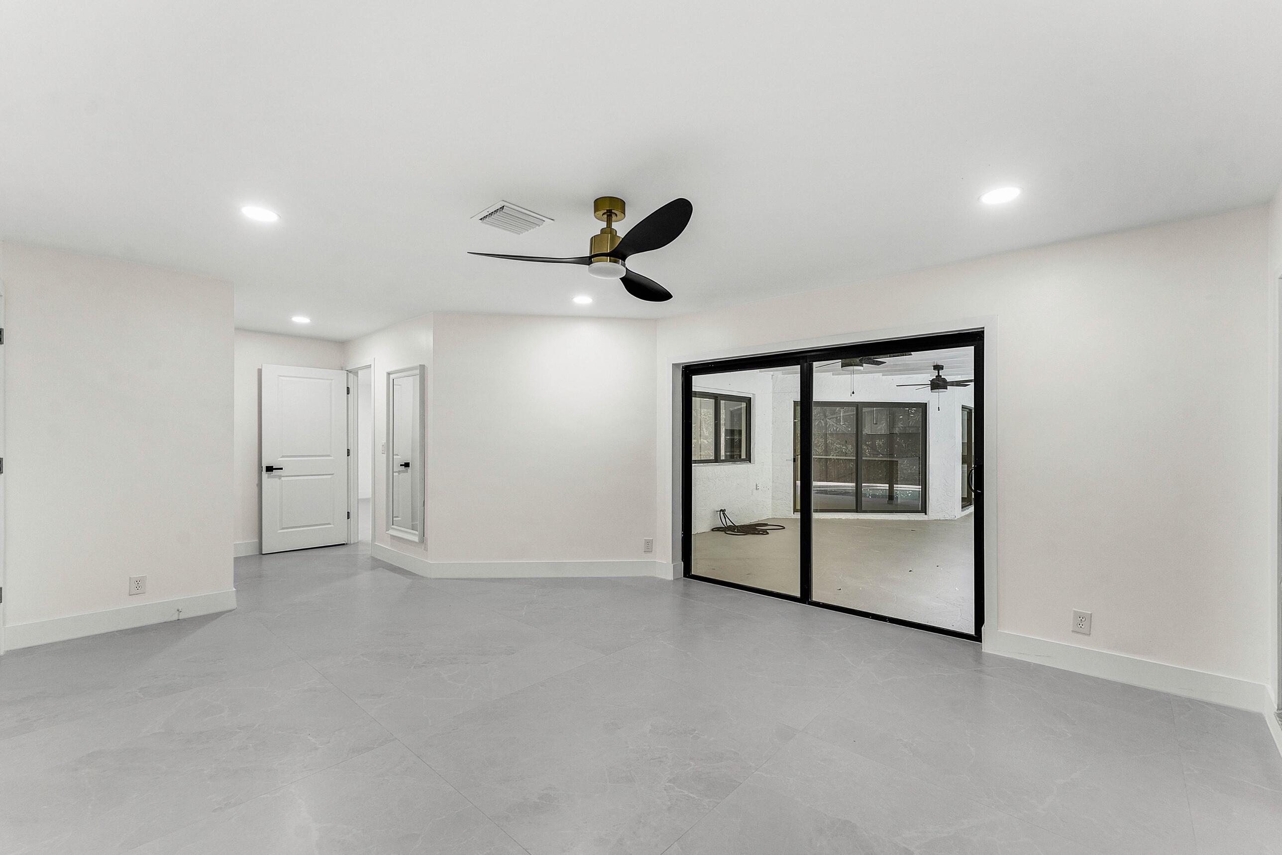 10264 Crosswind Rd Boca Raton, FL 33498
