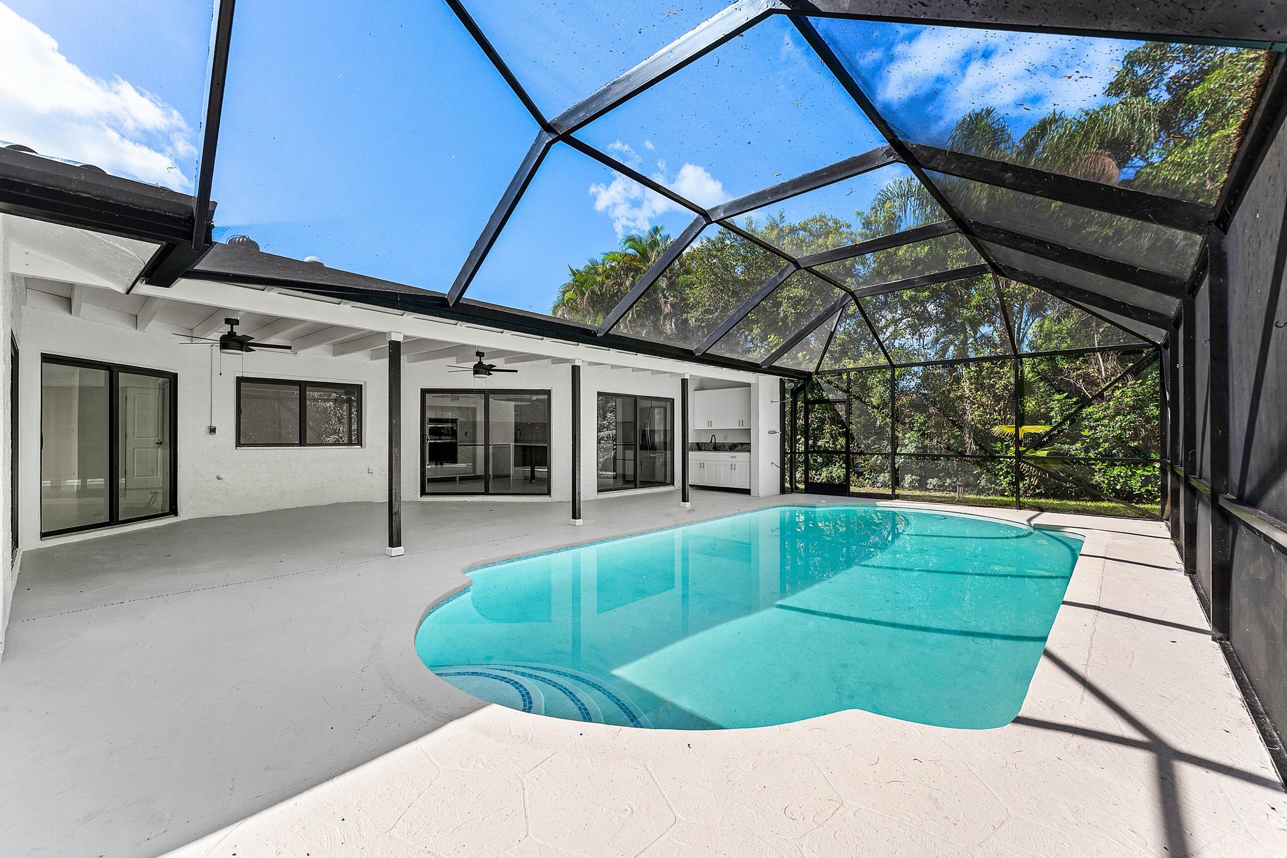 10264 Crosswind Rd Boca Raton, FL 33498