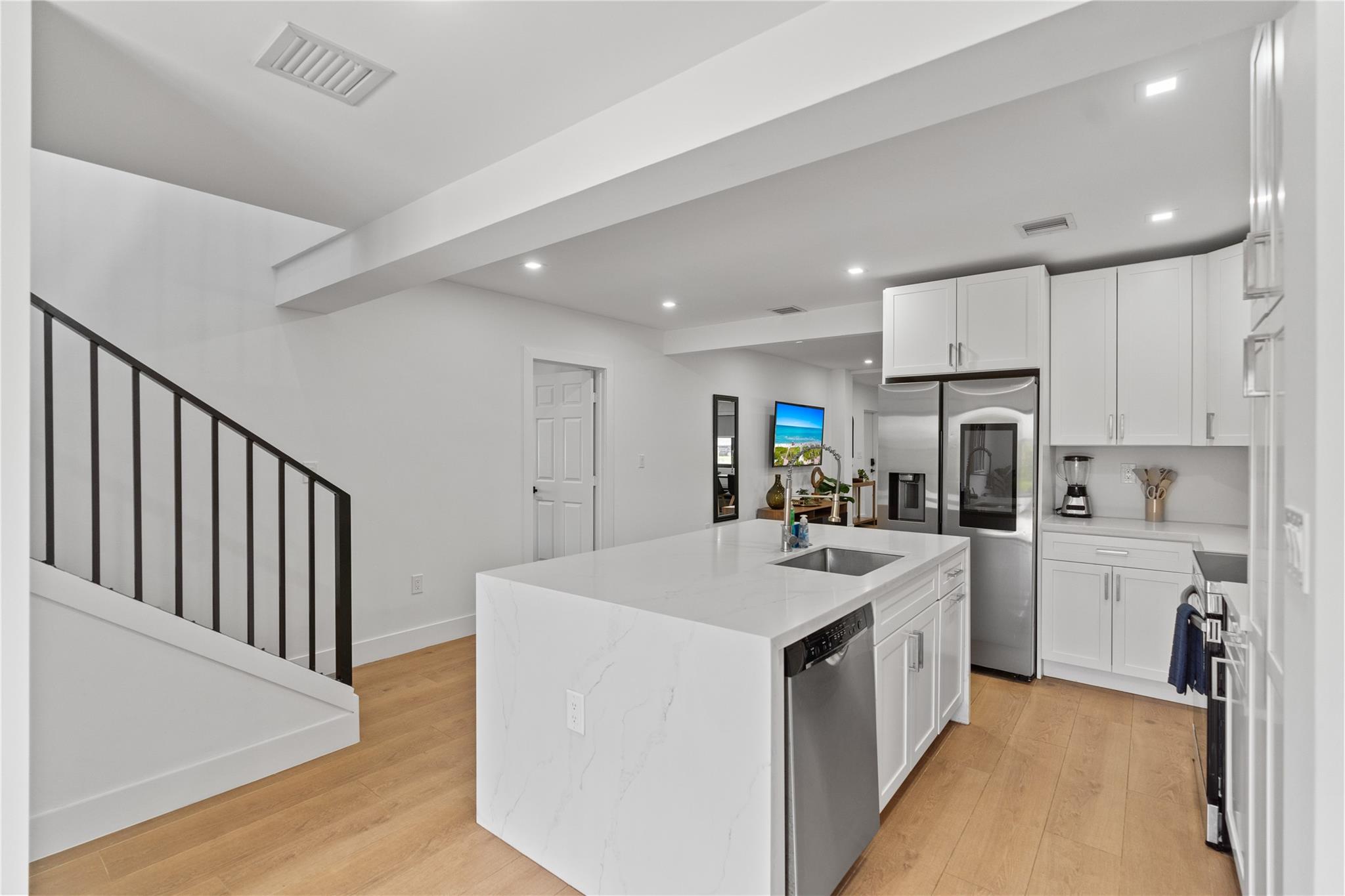 1561 SW 23rd Ave,Fort Lauderdale, FL 33312