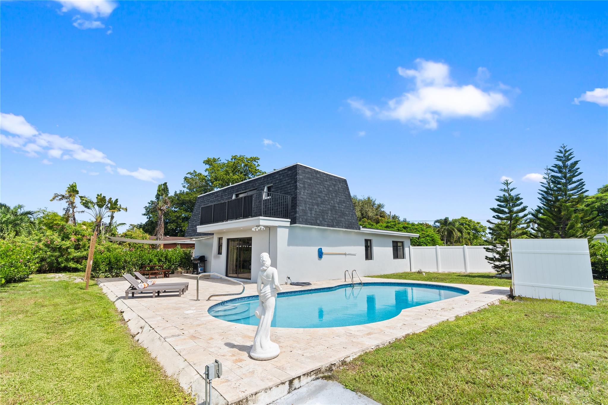 1561 SW 23rd Ave,Fort Lauderdale, FL 33312