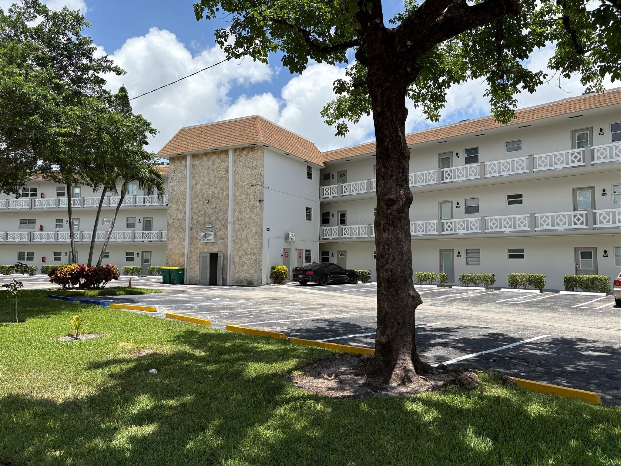 3506 NW 49th Ave #614