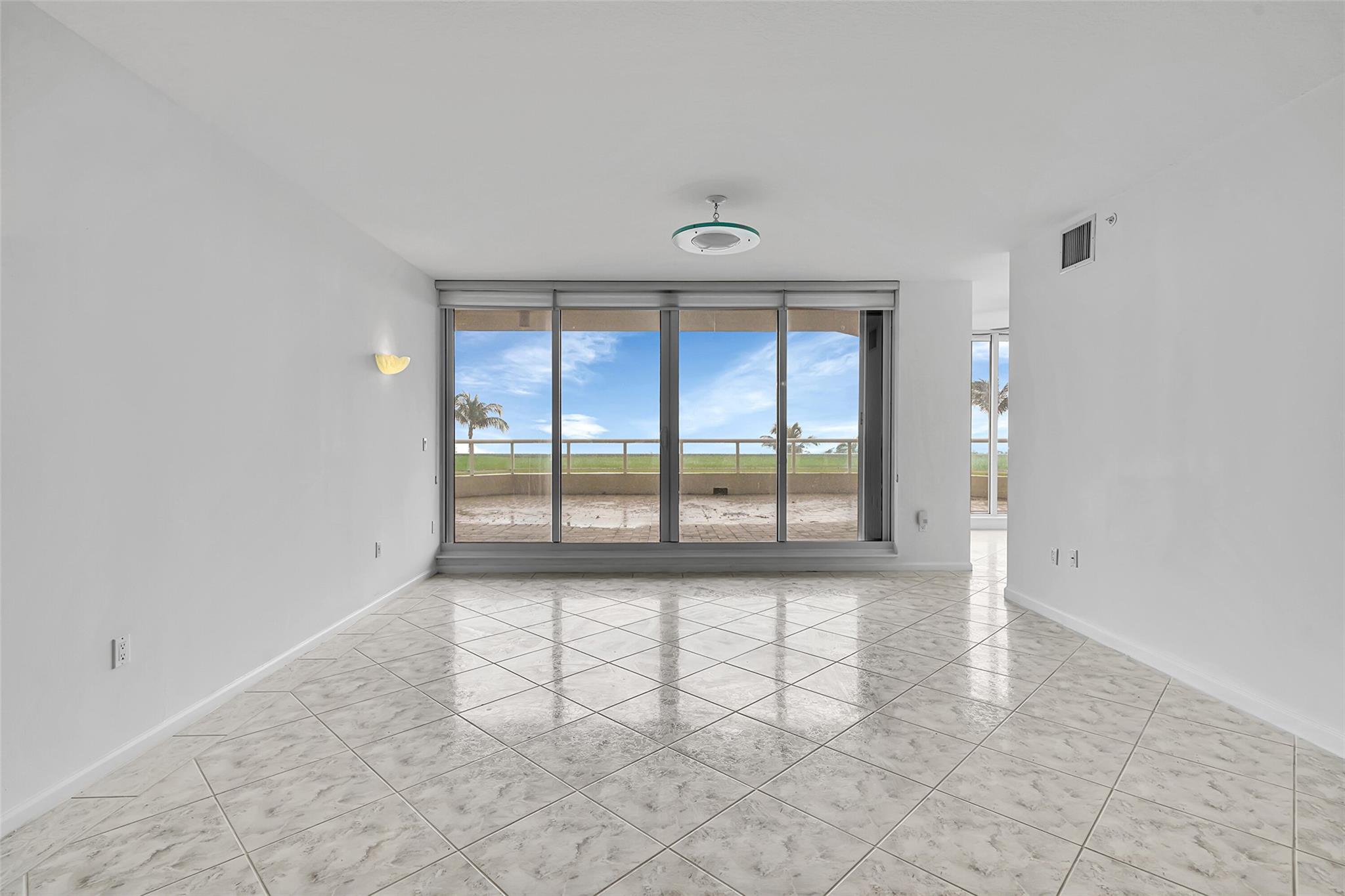 6001 N Ocean Dr #306 Hollywood, FL 33019